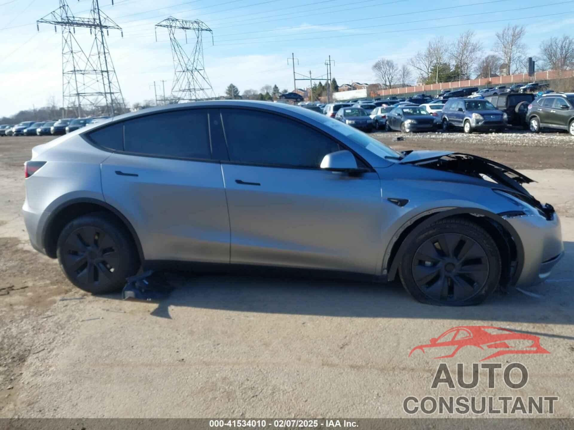 TESLA MODEL Y 2024 - 7SAYGDEE2RA311261