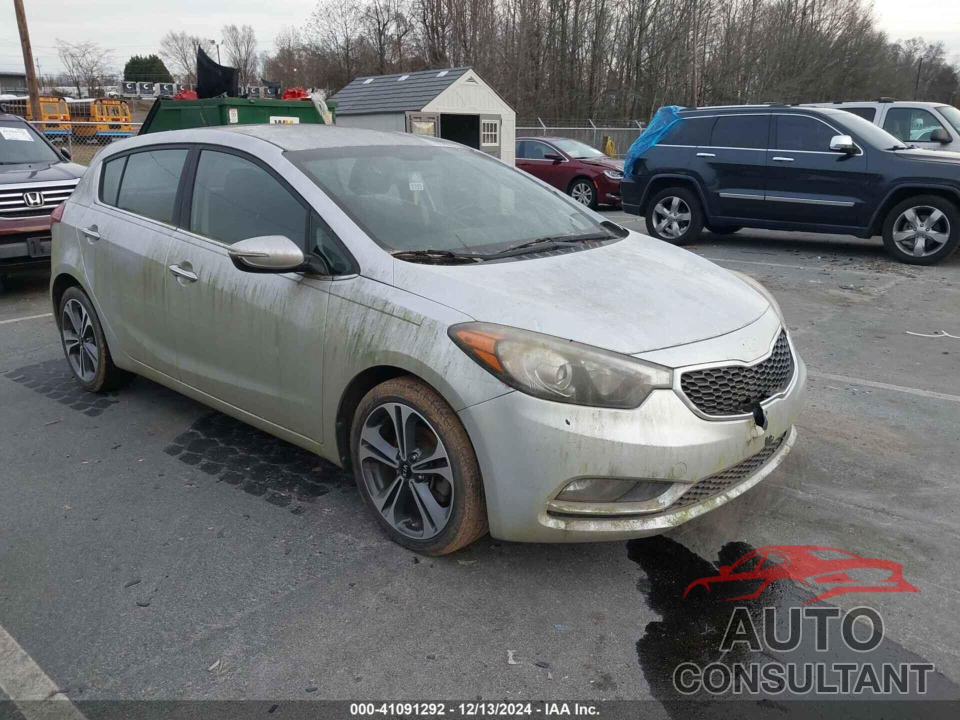 KIA FORTE 2016 - KNAFX5A89G5546345