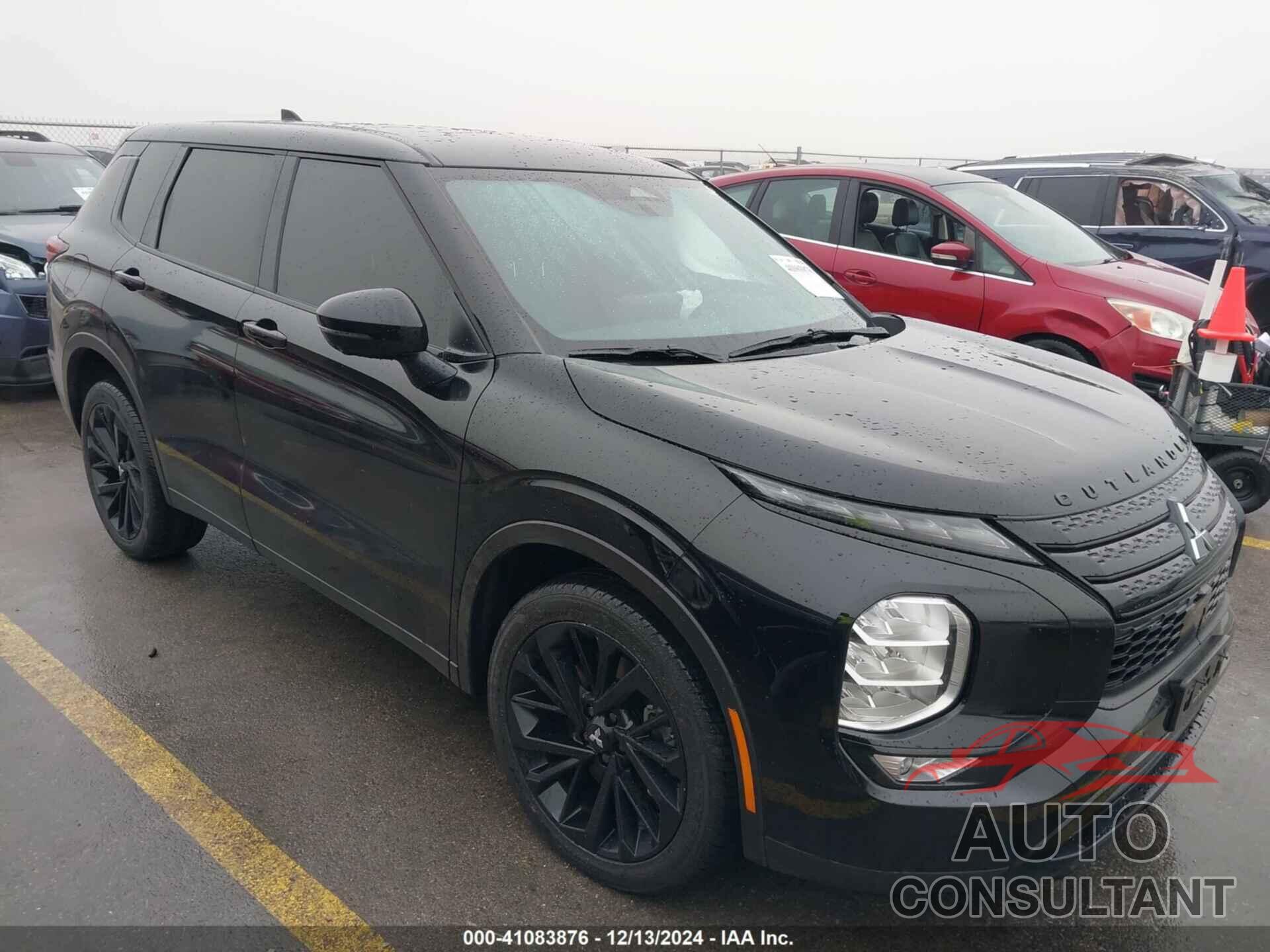 MITSUBISHI OUTLANDER 2024 - JA4J3VA88RZ010470