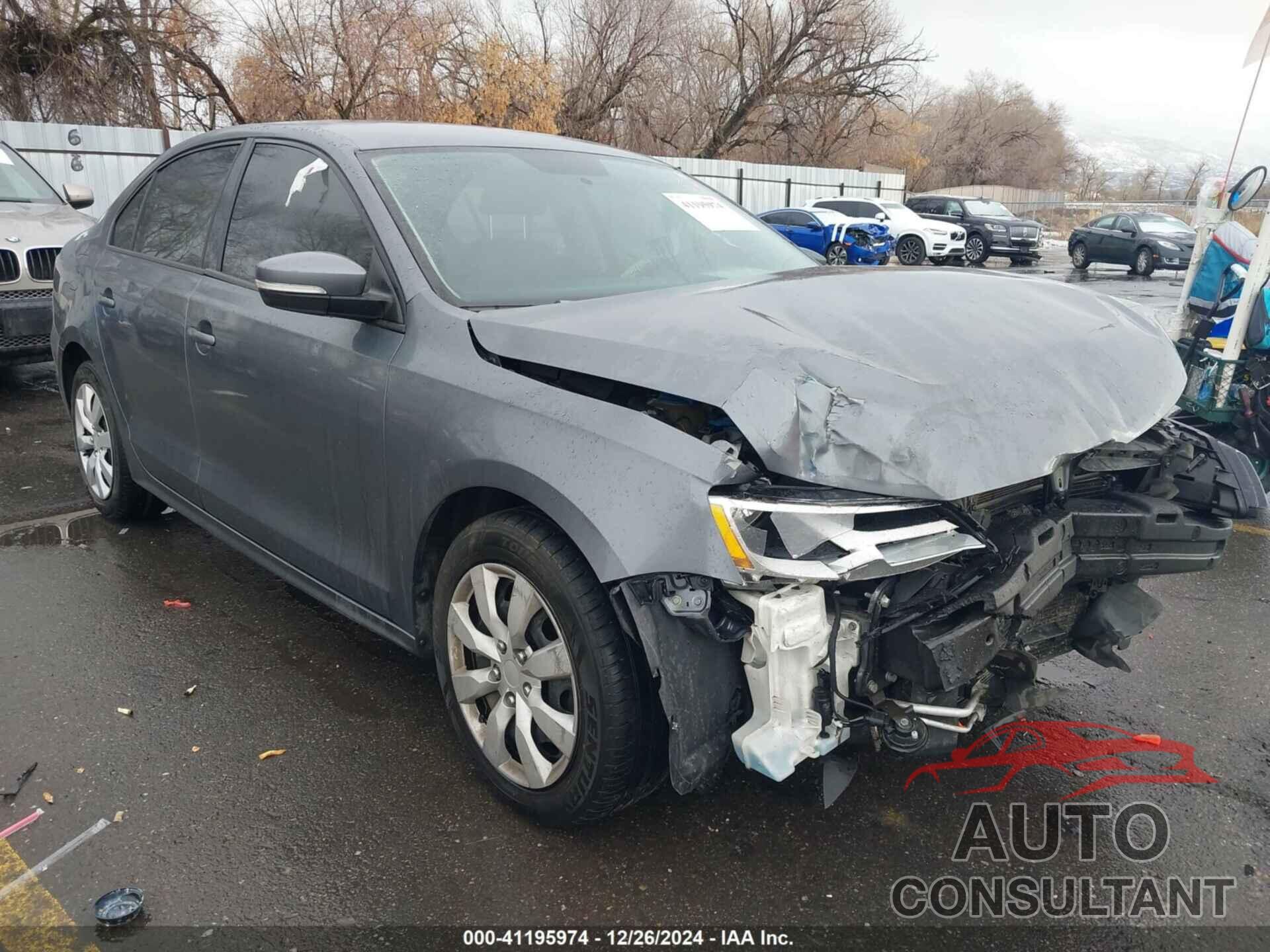 VOLKSWAGEN JETTA 2014 - 3VWD17AJ3EM422571