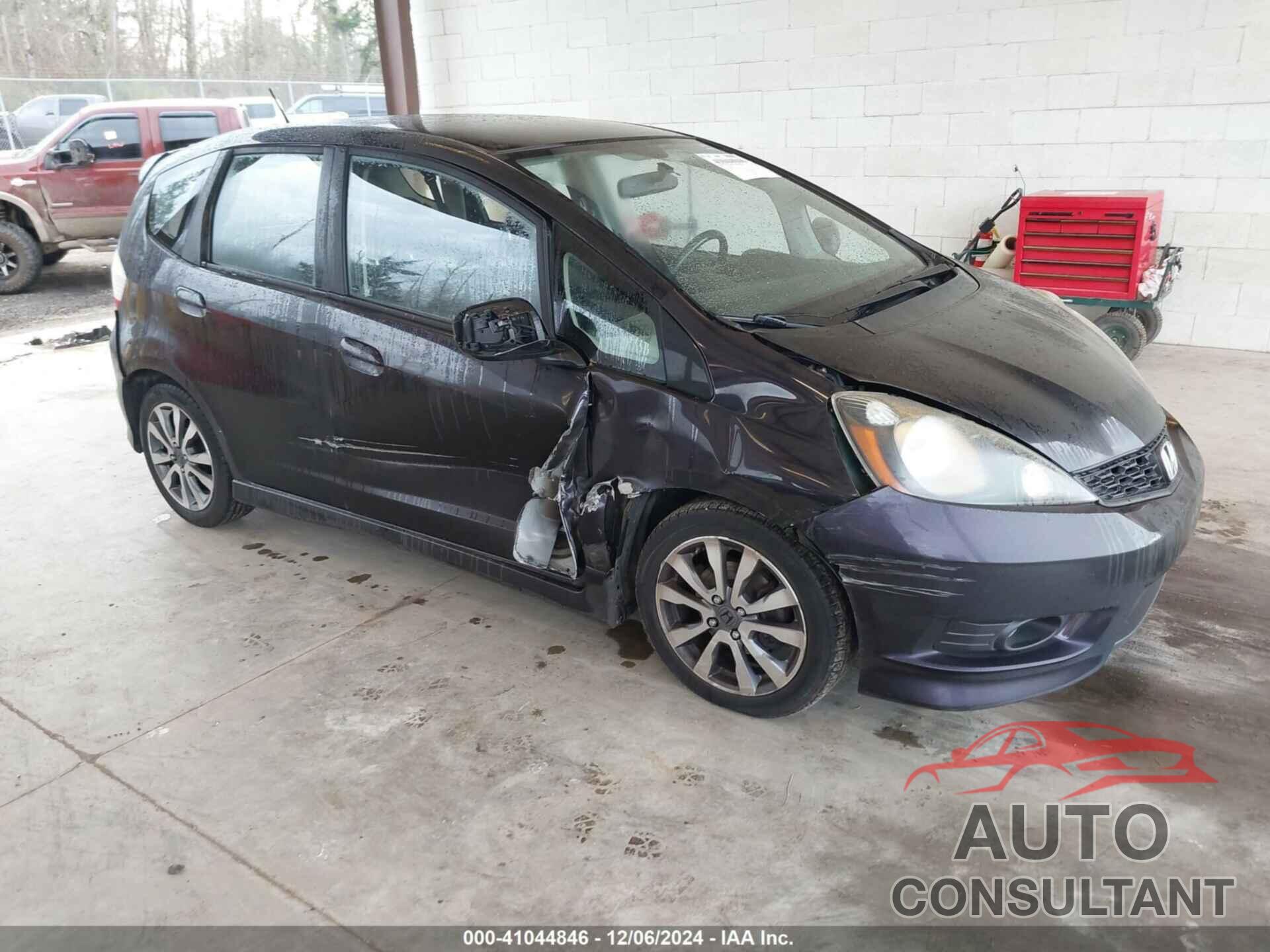 HONDA FIT 2013 - JHMGE8H59DC010060