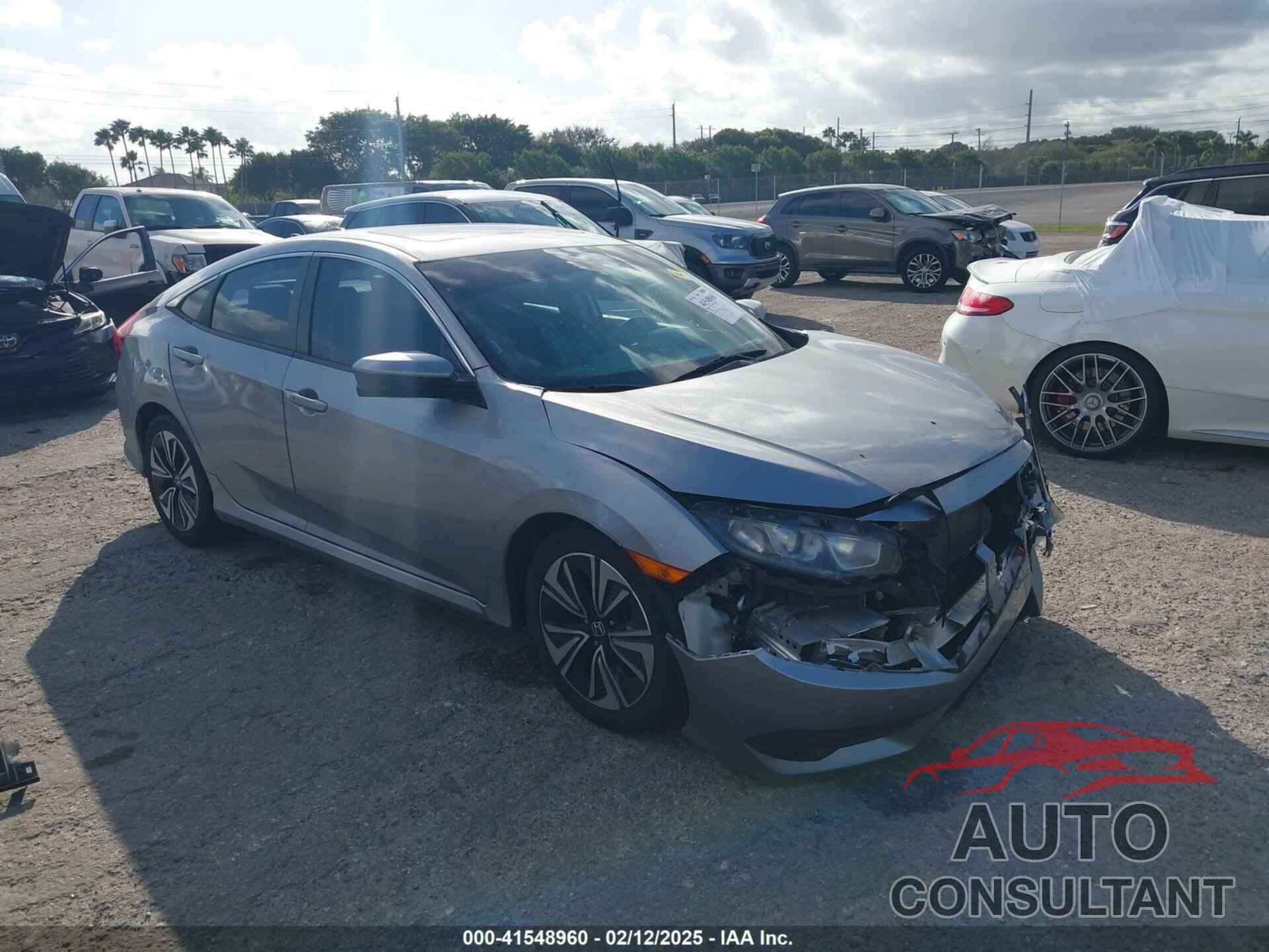 HONDA CIVIC 2017 - 19XFC1F70HE012986