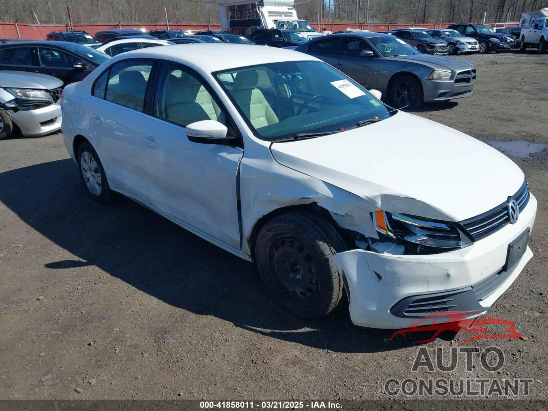 VOLKSWAGEN JETTA 2013 - 3VWDP7AJXDM373902