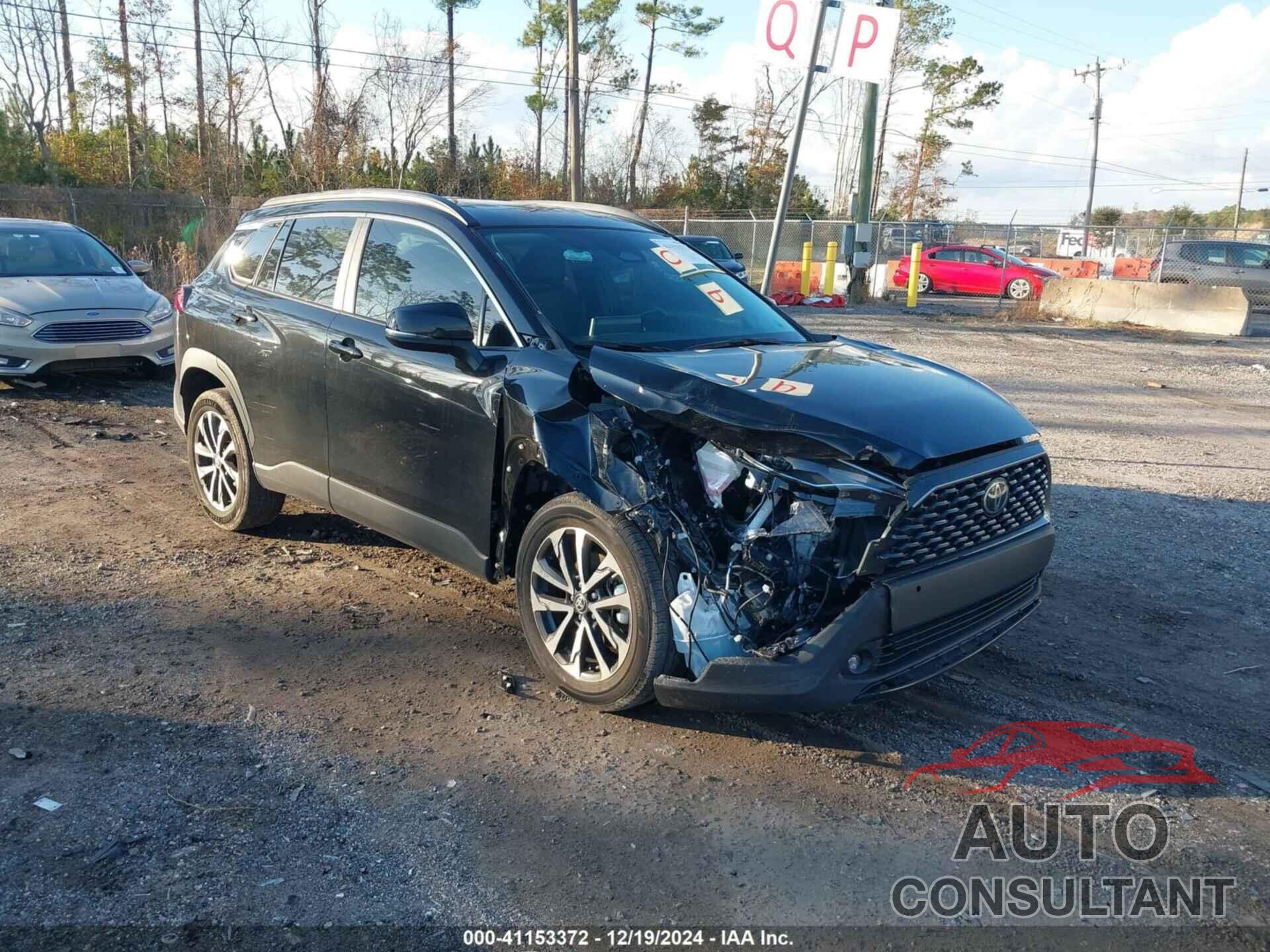 TOYOTA COROLLA CROSS 2023 - 7MUDAAAG0PV068103