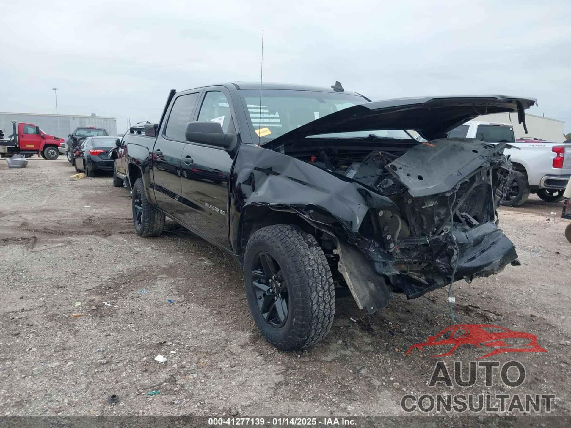 CHEVROLET SILVERADO 1500 2018 - 3GCUKPEC0JG155068