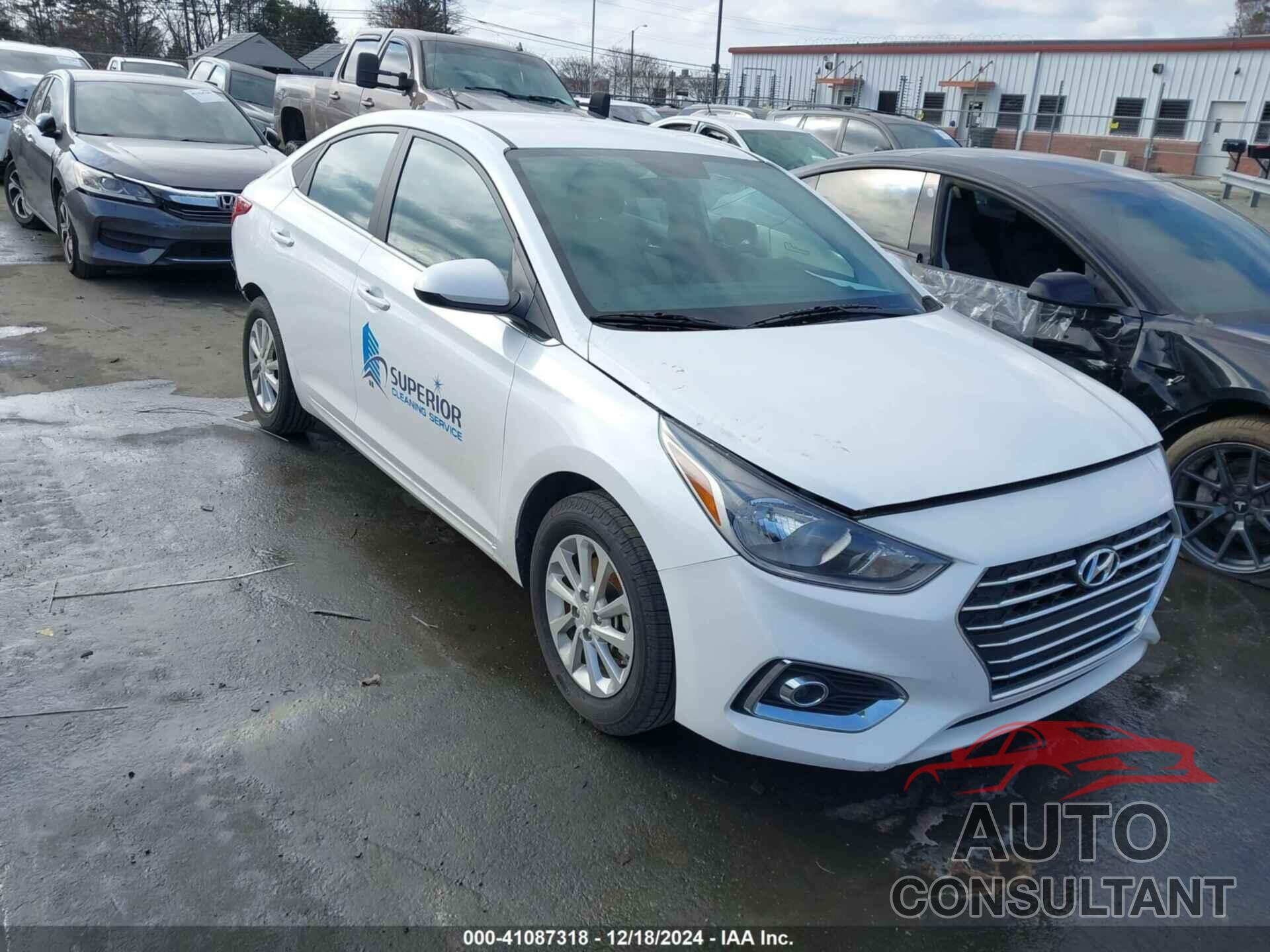 HYUNDAI ACCENT 2022 - 3KPC24A68NE180294