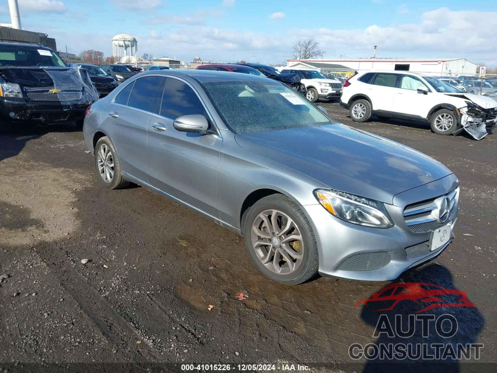 MERCEDES-BENZ C 300 2016 - 55SWF4KB7GU134612