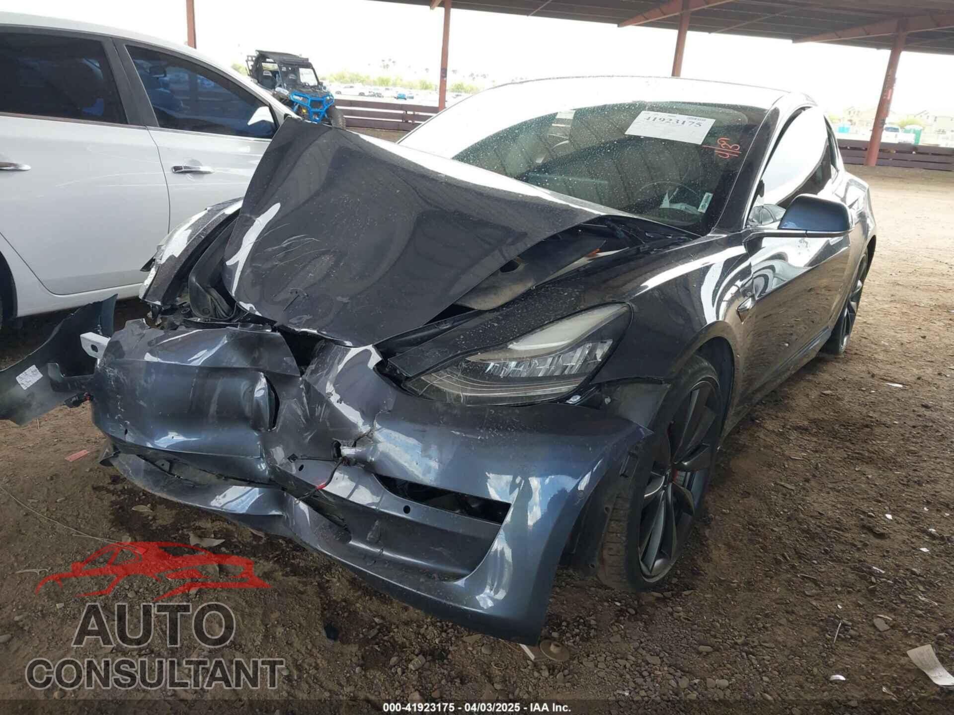 TESLA MODEL 3 2020 - 5YJ3E1EC0LF640965