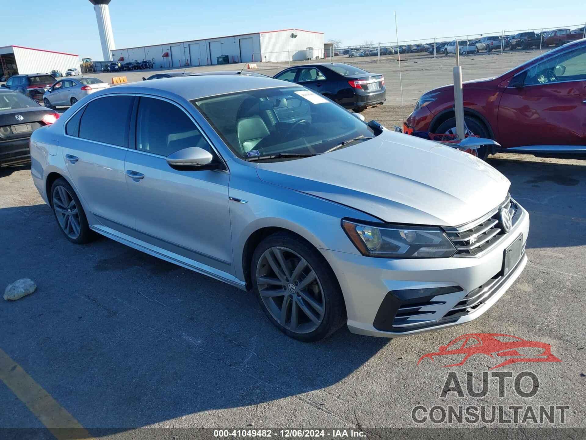 VOLKSWAGEN PASSAT 2017 - 1VWDT7A38HC055765