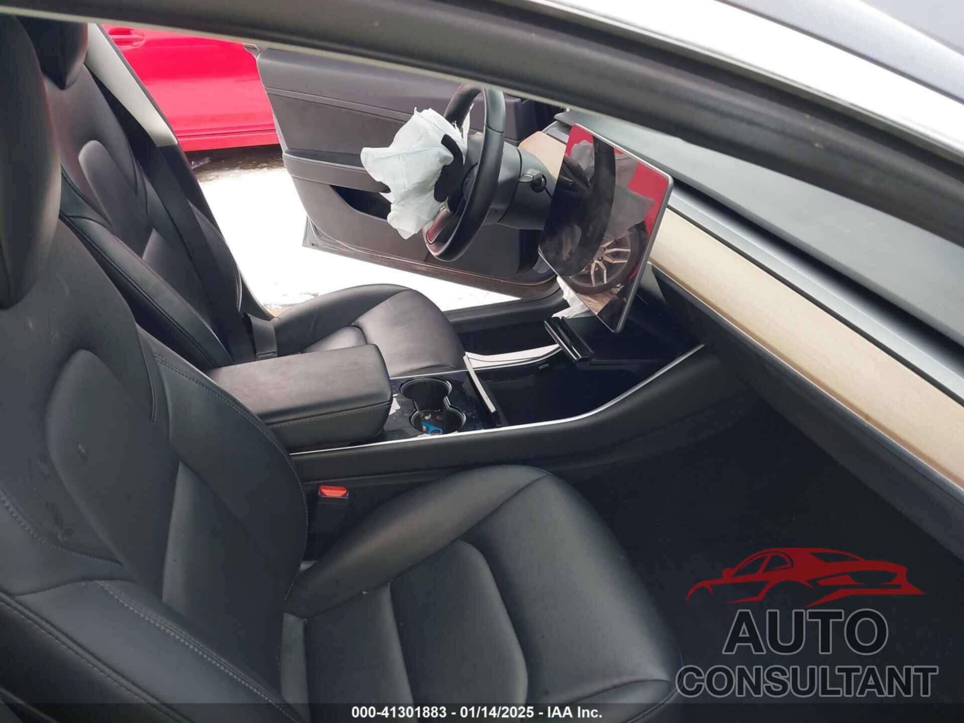 TESLA MODEL 3 2020 - 5YJ3E1EA9LF657858