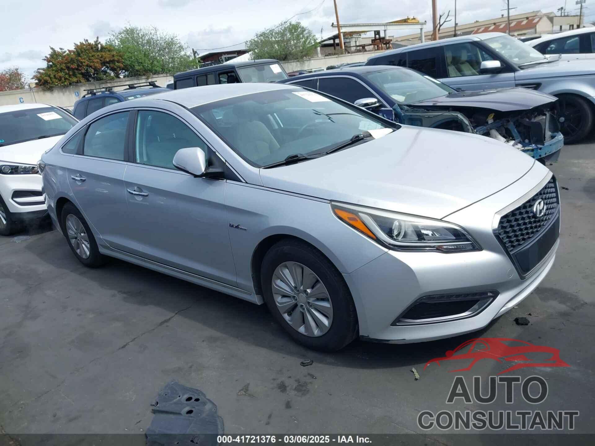 HYUNDAI SONATA HYBRID 2016 - KMHE24L10GA030188