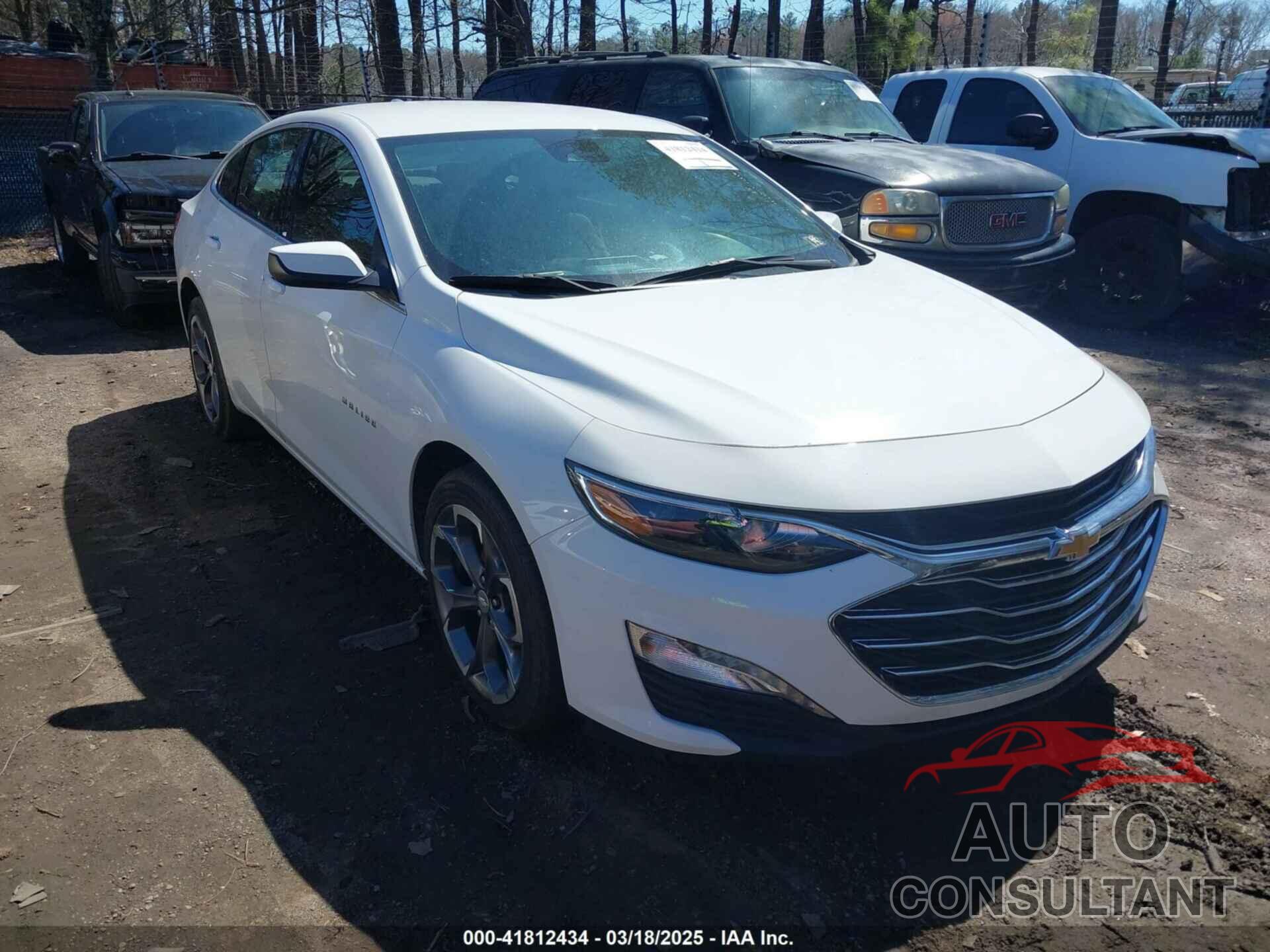 CHEVROLET MALIBU 2023 - 1G1ZD5ST3PF180753