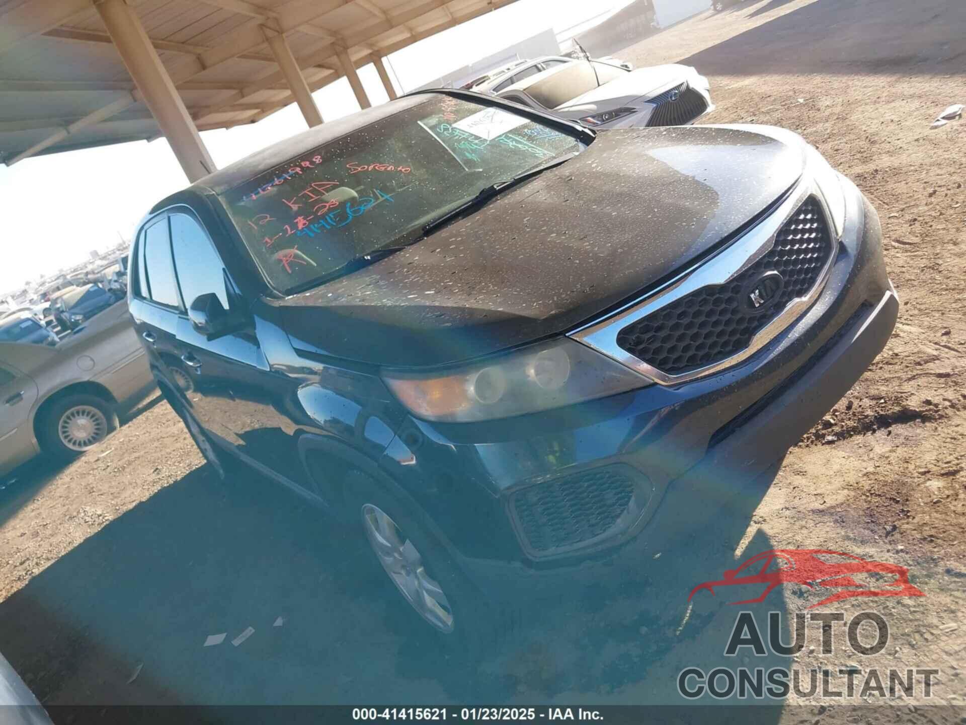 KIA SORENTO 2012 - 5XYKT3A16CG306241