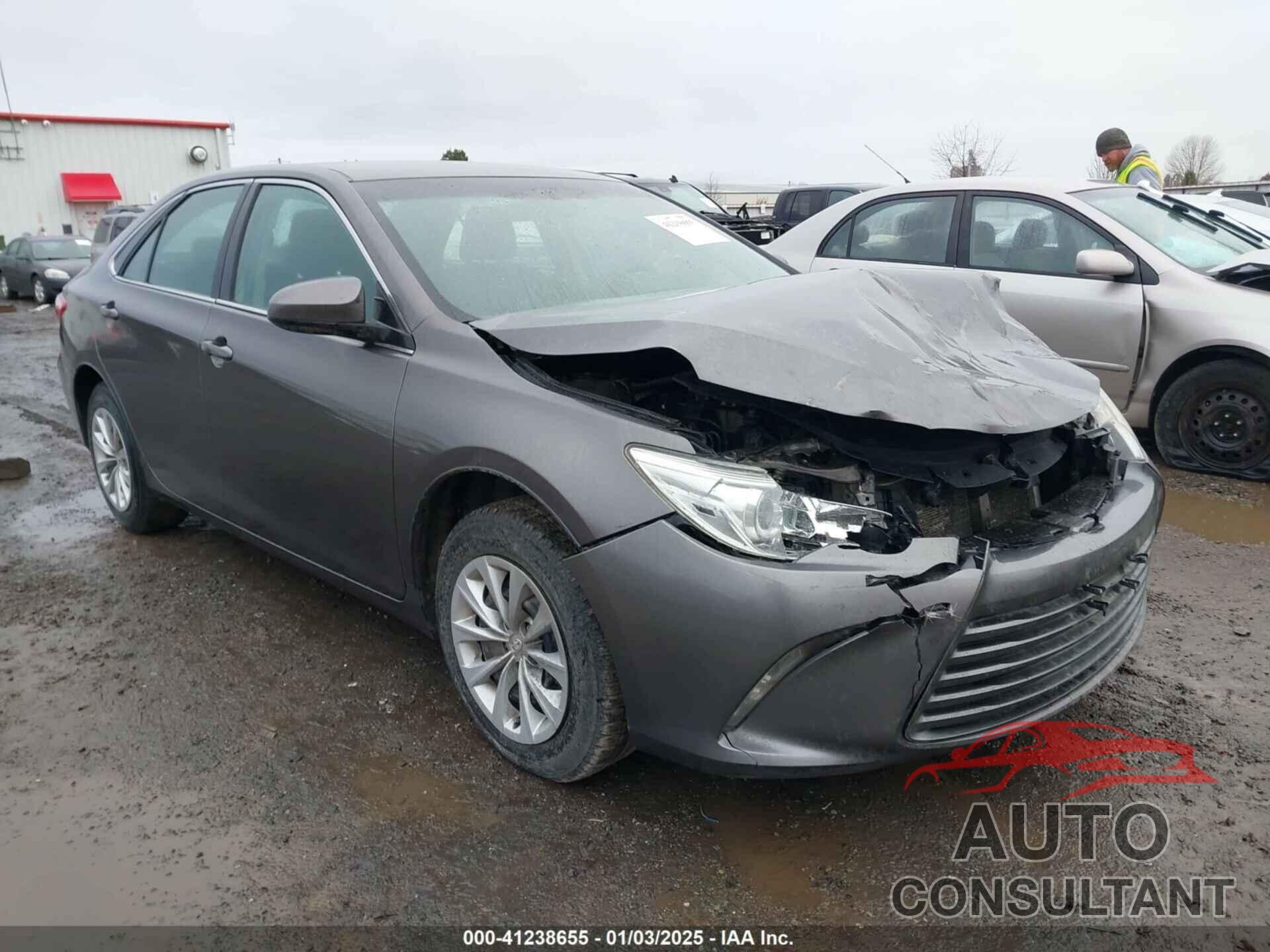 TOYOTA CAMRY 2015 - 4T4BF1FK3FR490734