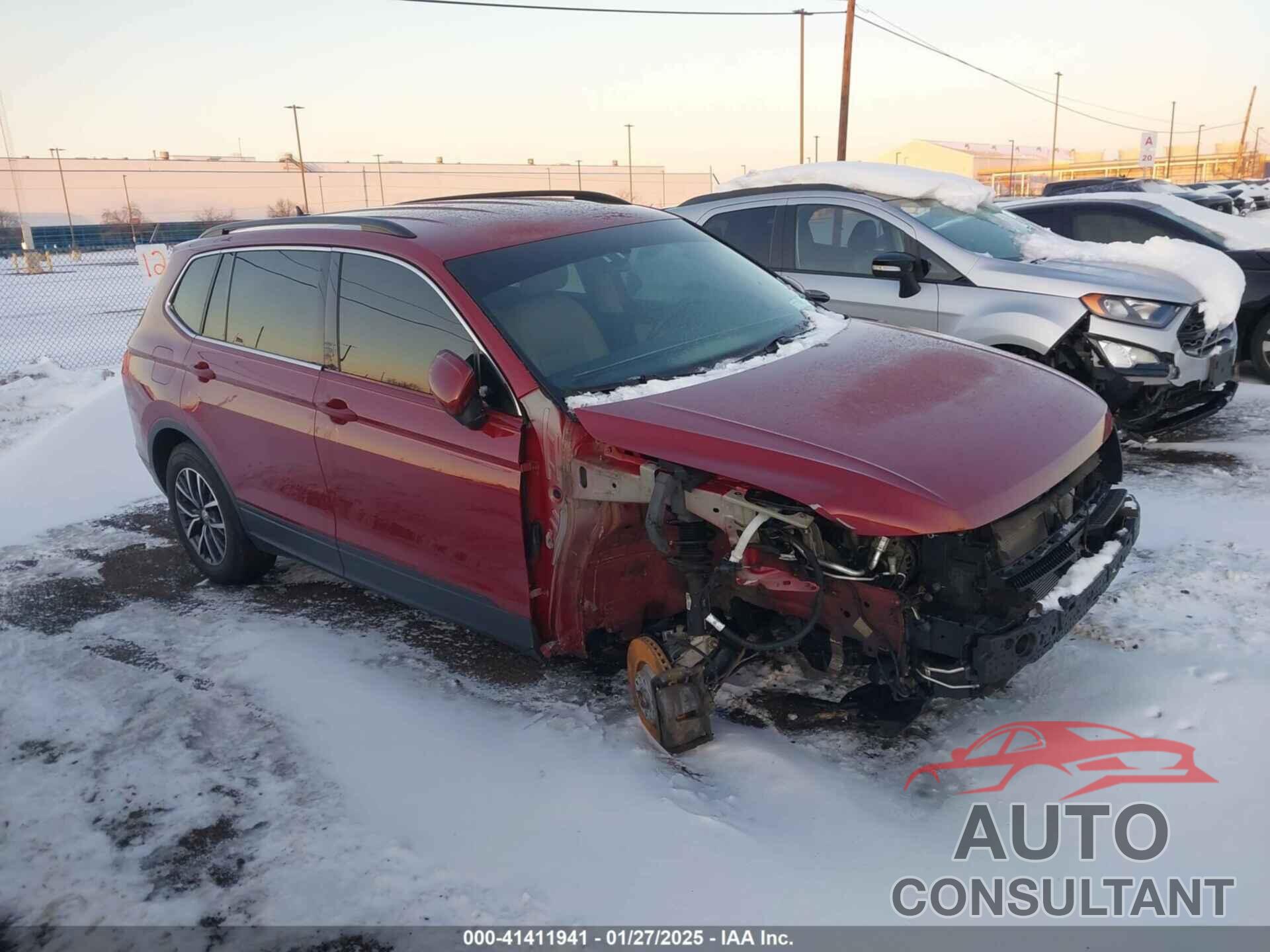 VOLKSWAGEN TIGUAN 2019 - 3VV2B7AX3KM185900