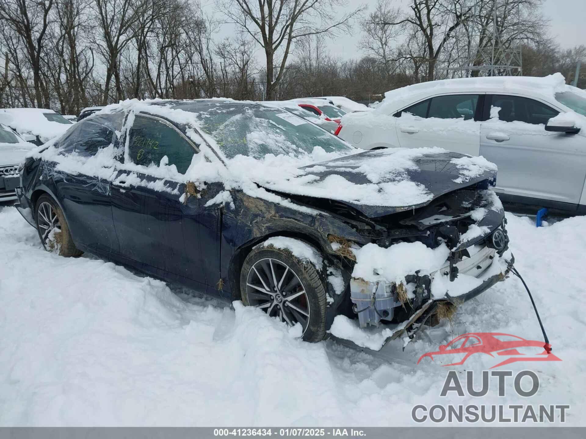 TOYOTA CAMRY 2021 - 4T1F11AK7MU521742