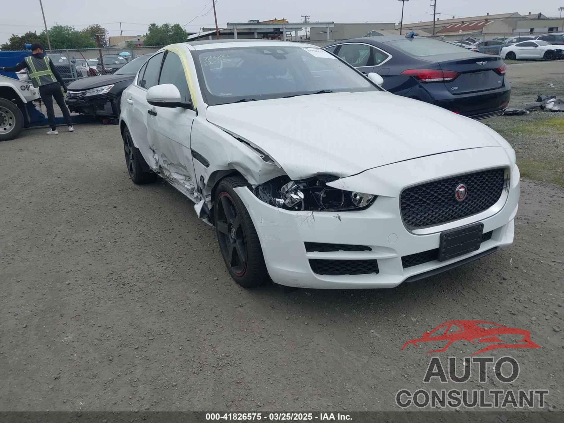 JAGUAR XE 2019 - SAJAS4FX3KCP52756