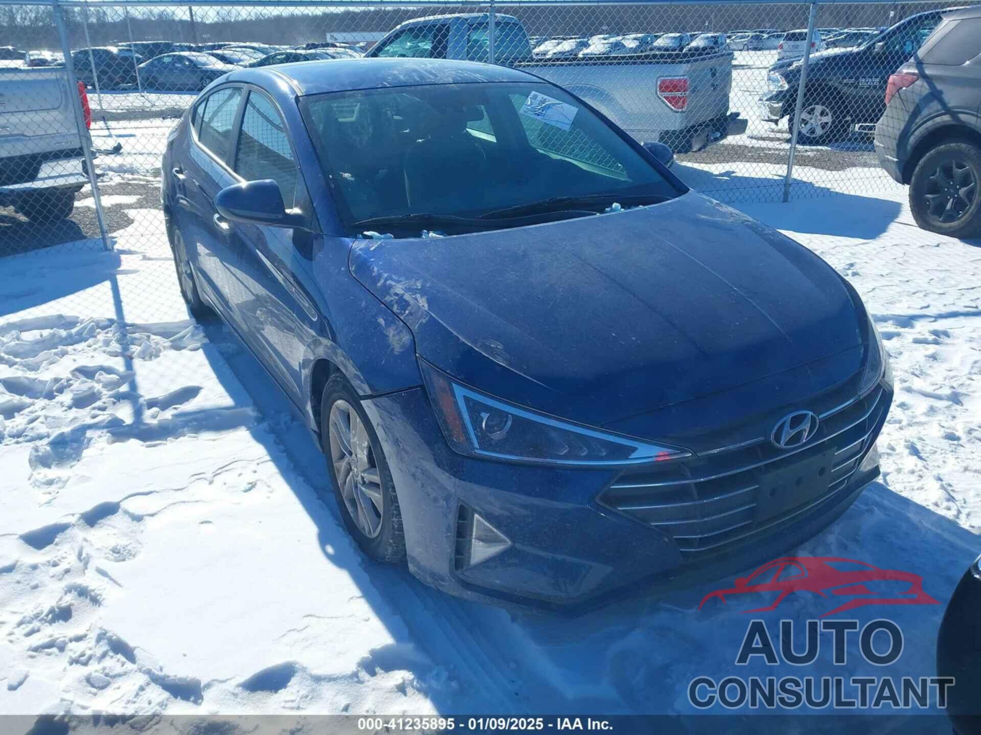 HYUNDAI ELANTRA 2019 - 5NPD84LF4KH427141