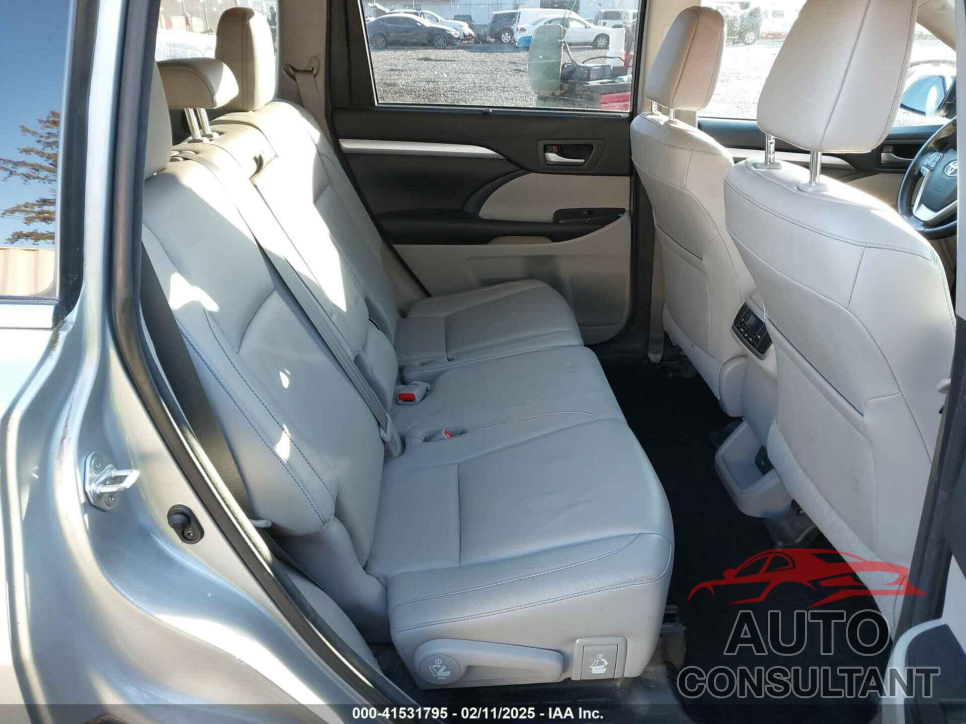 TOYOTA HIGHLANDER HYBRID 2017 - 5TDJGRFH6HS033398