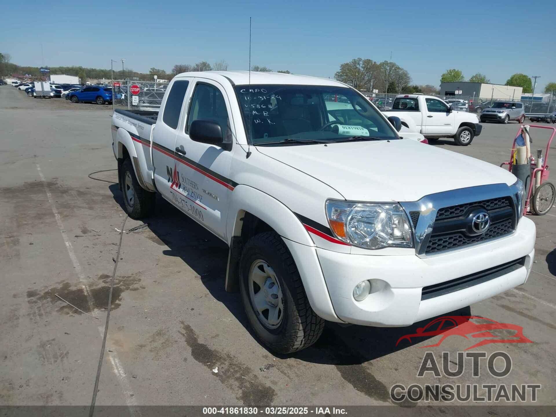 TOYOTA TACOMA 2011 - 5TFUU4EN2BX015868