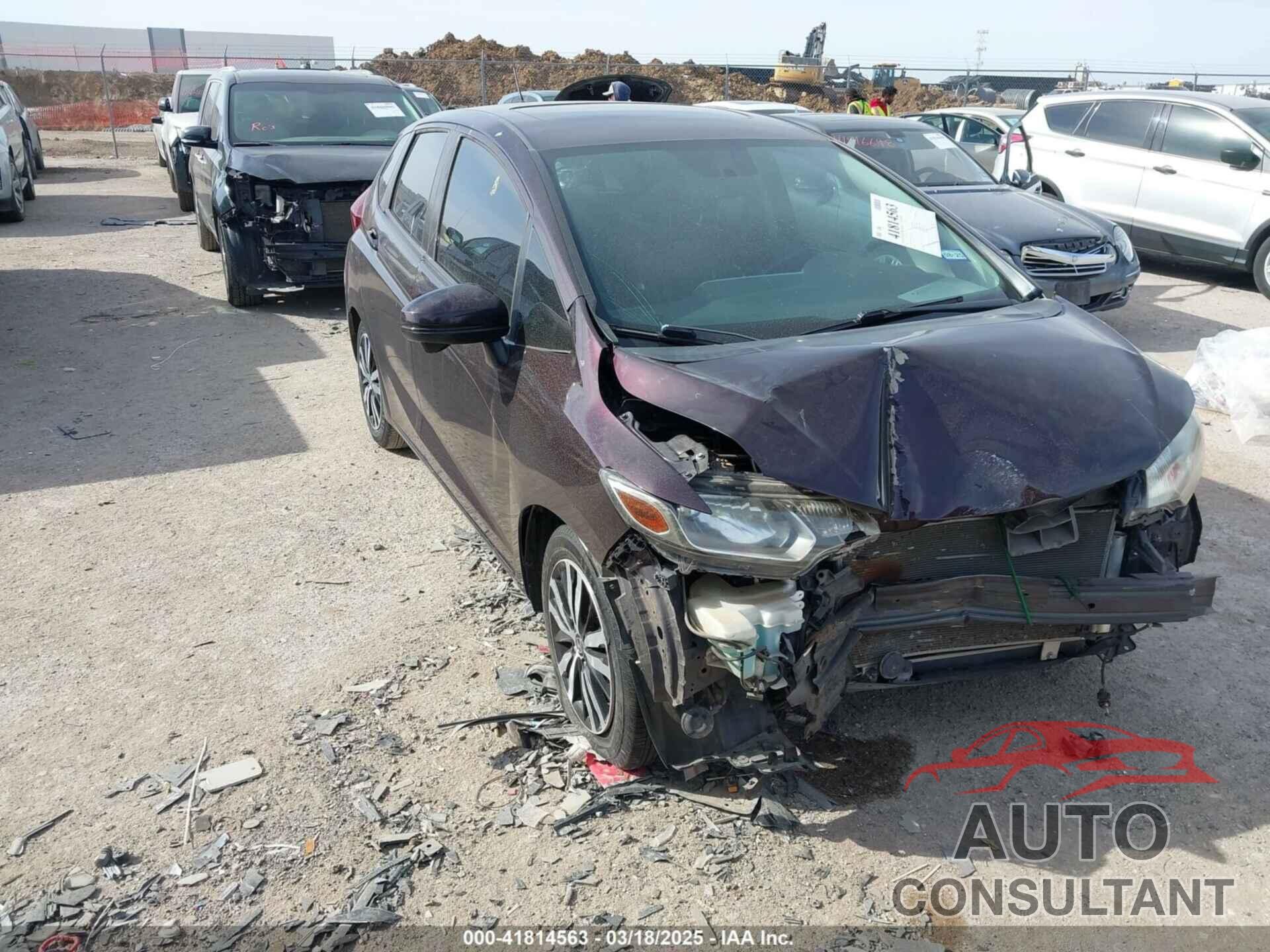 HONDA FIT 2017 - JHMGK5H8XHS022733