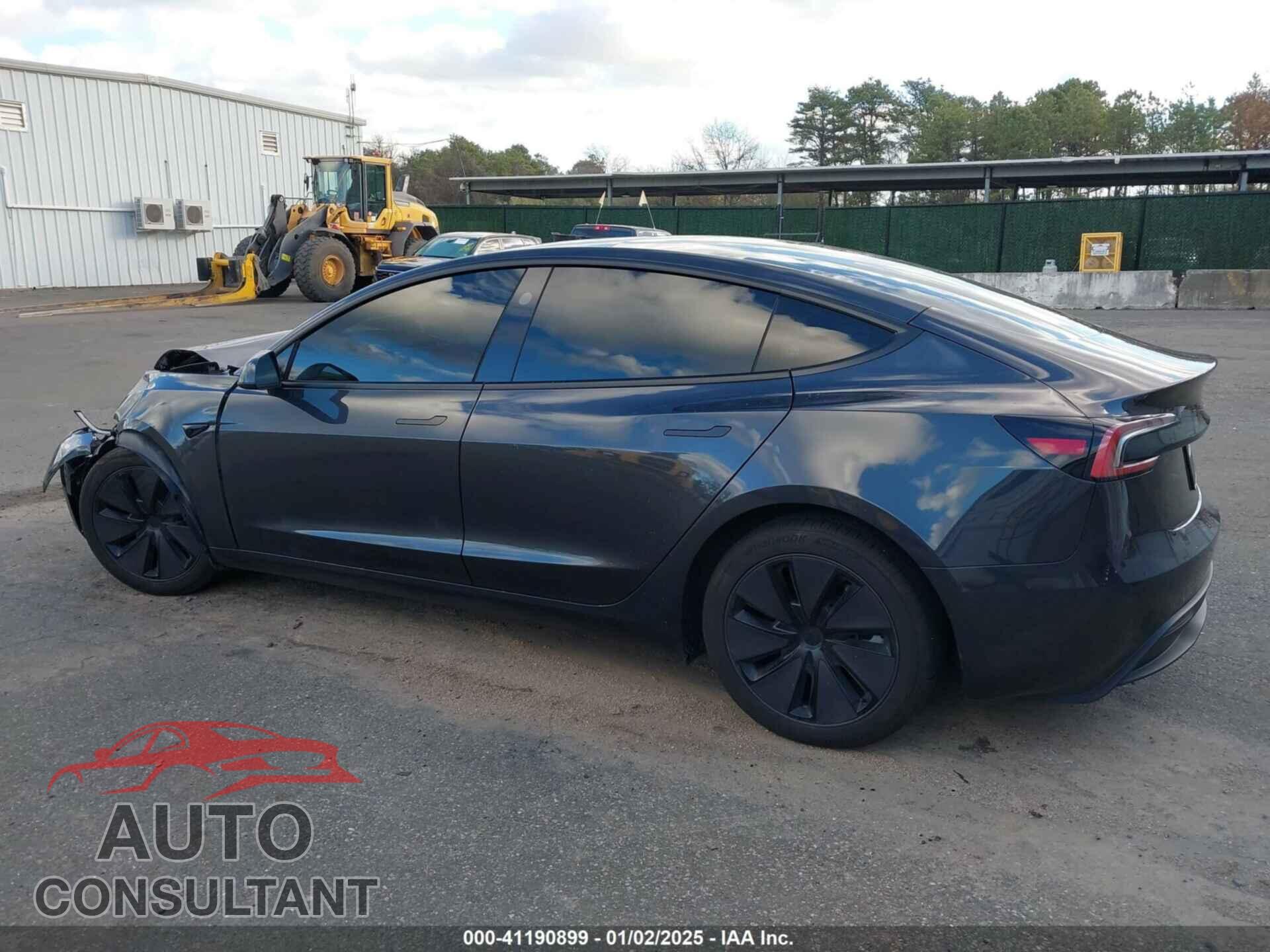 TESLA MODEL 3 2024 - 5YJ3E1EA2RF736068