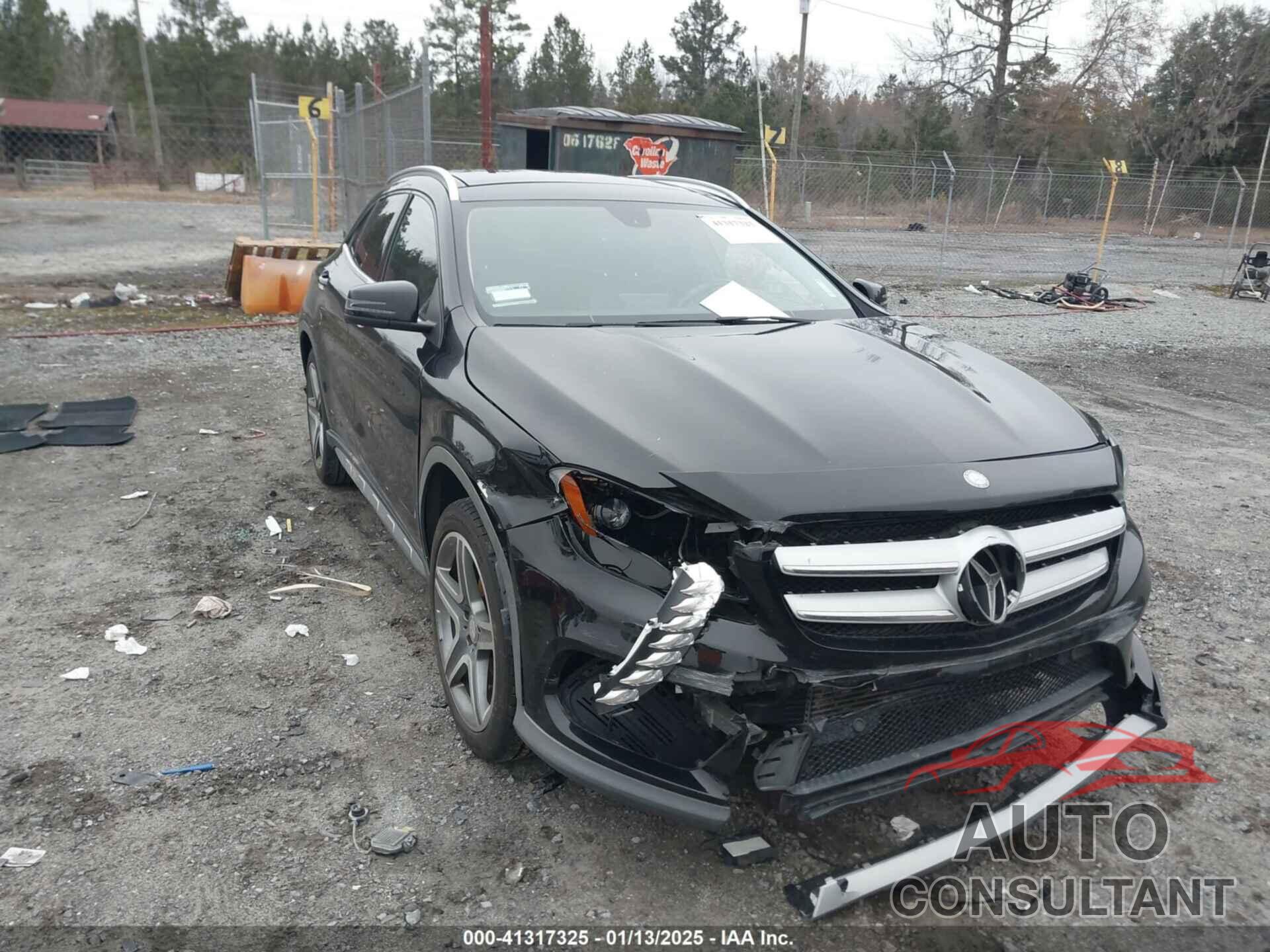 MERCEDES-BENZ GLA 250 2015 - WDCTG4EB0FJ109517