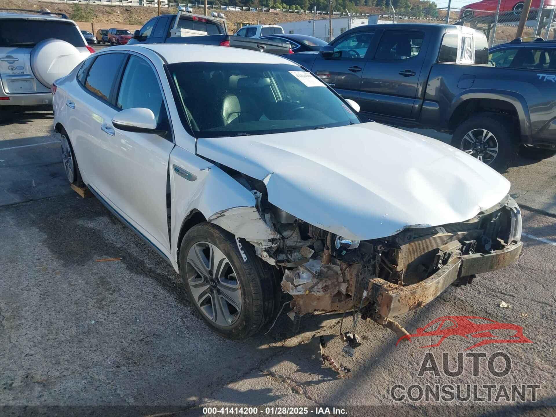 KIA OPTIMA PLUG-IN HYBRID 2017 - KNAGV4LD5H5017555