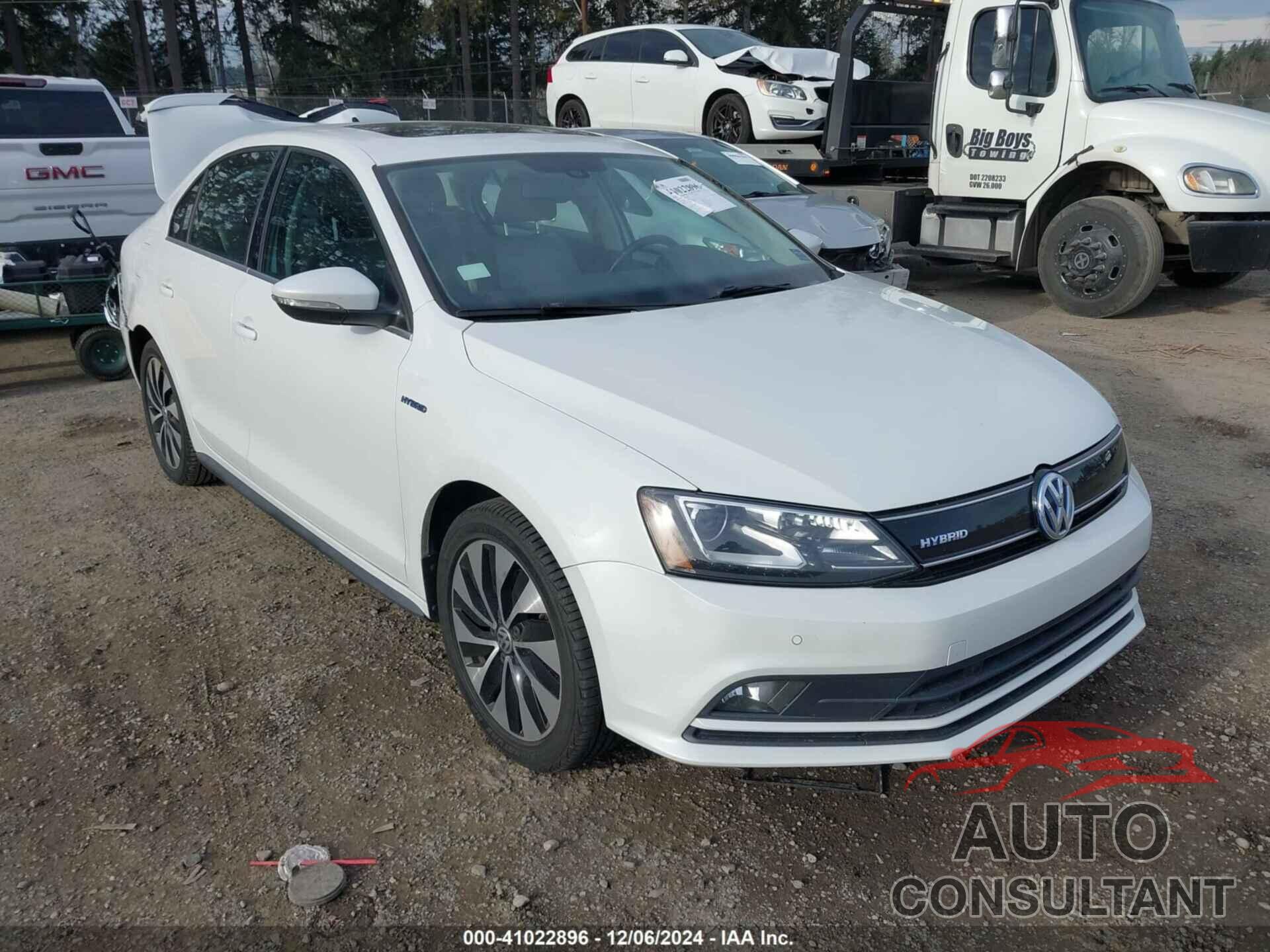 VOLKSWAGEN JETTA HYBRID 2015 - 3VW637AJ5FM330284