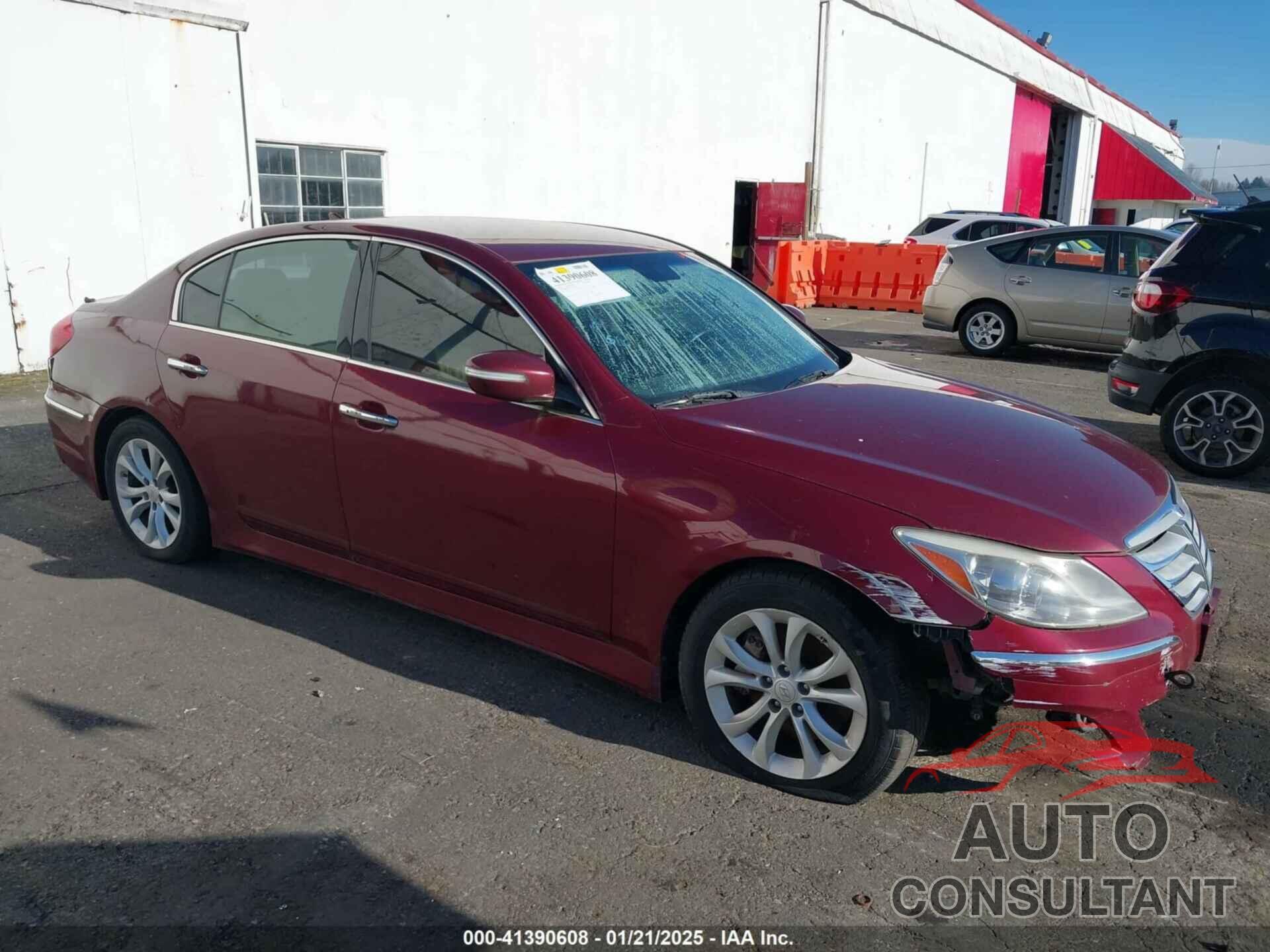 HYUNDAI GENESIS 2013 - KMHGC4DD3DU227607