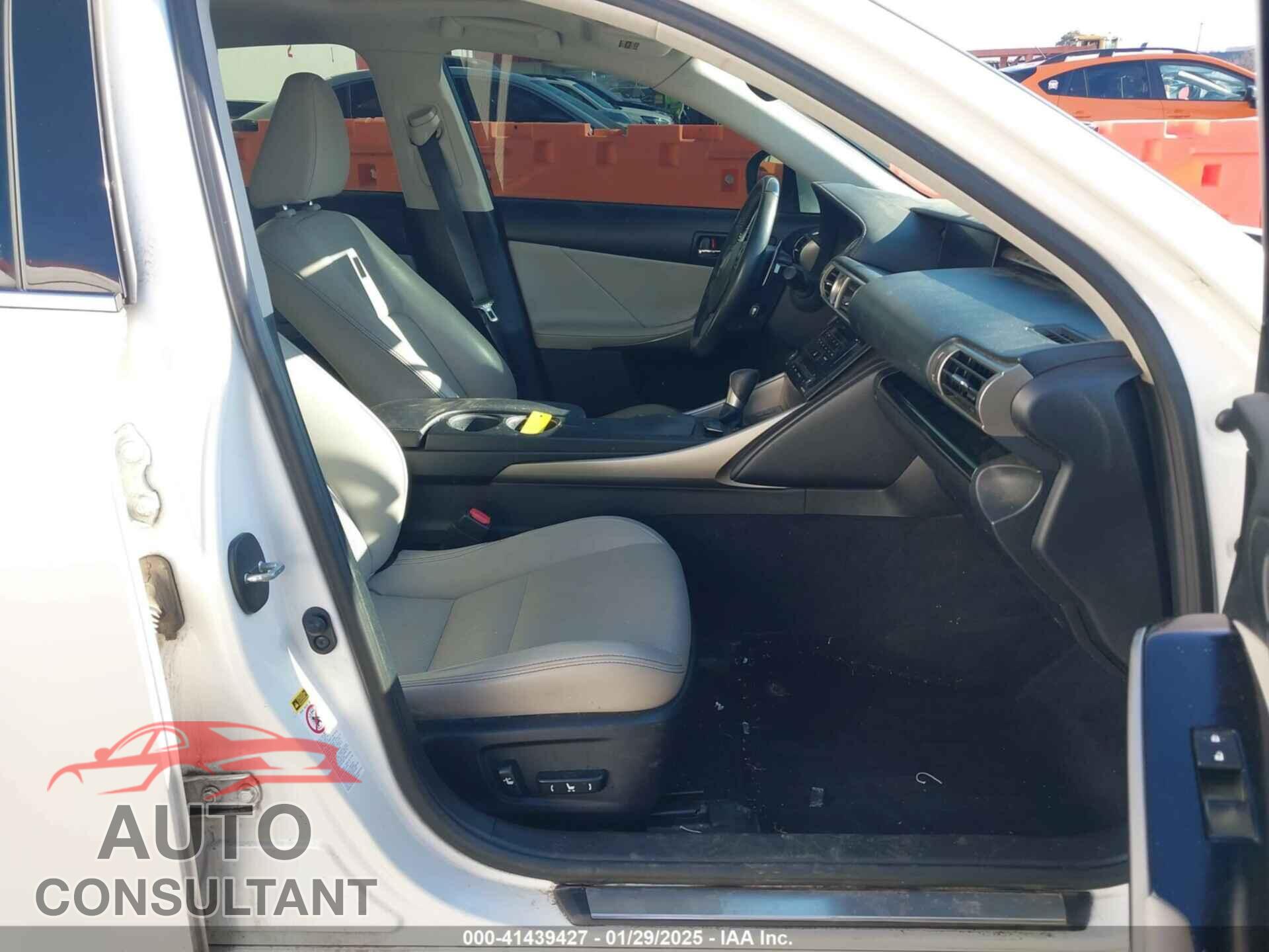 LEXUS IS 350 2014 - JTHBE1D23E5001809