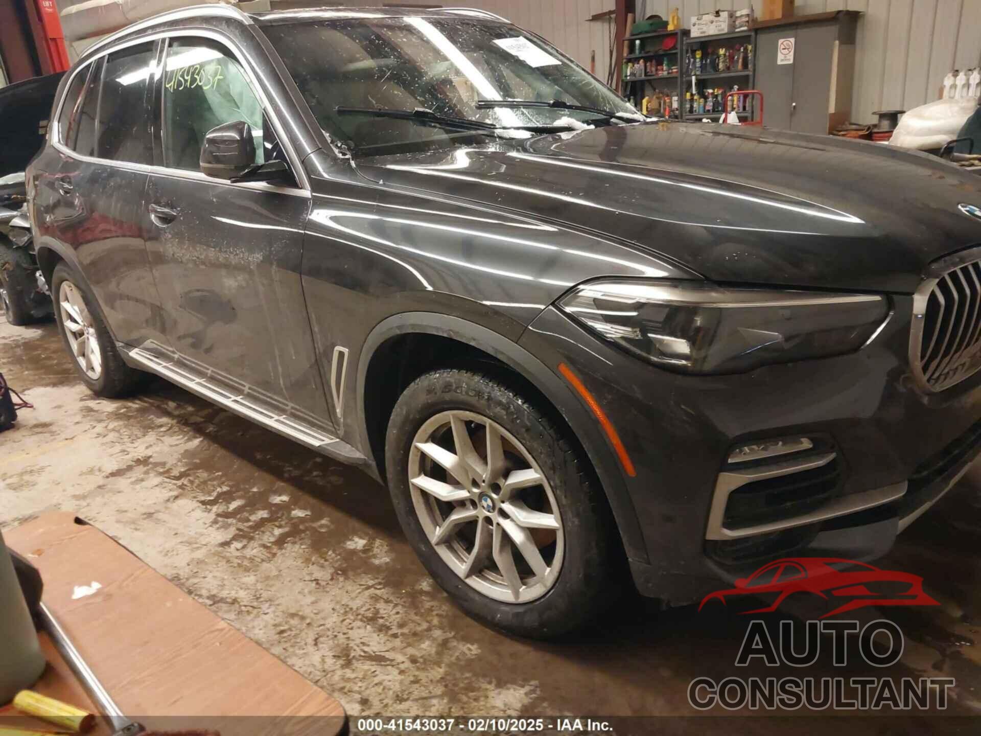BMW X5 2021 - 5UXCR6C02M9E83558