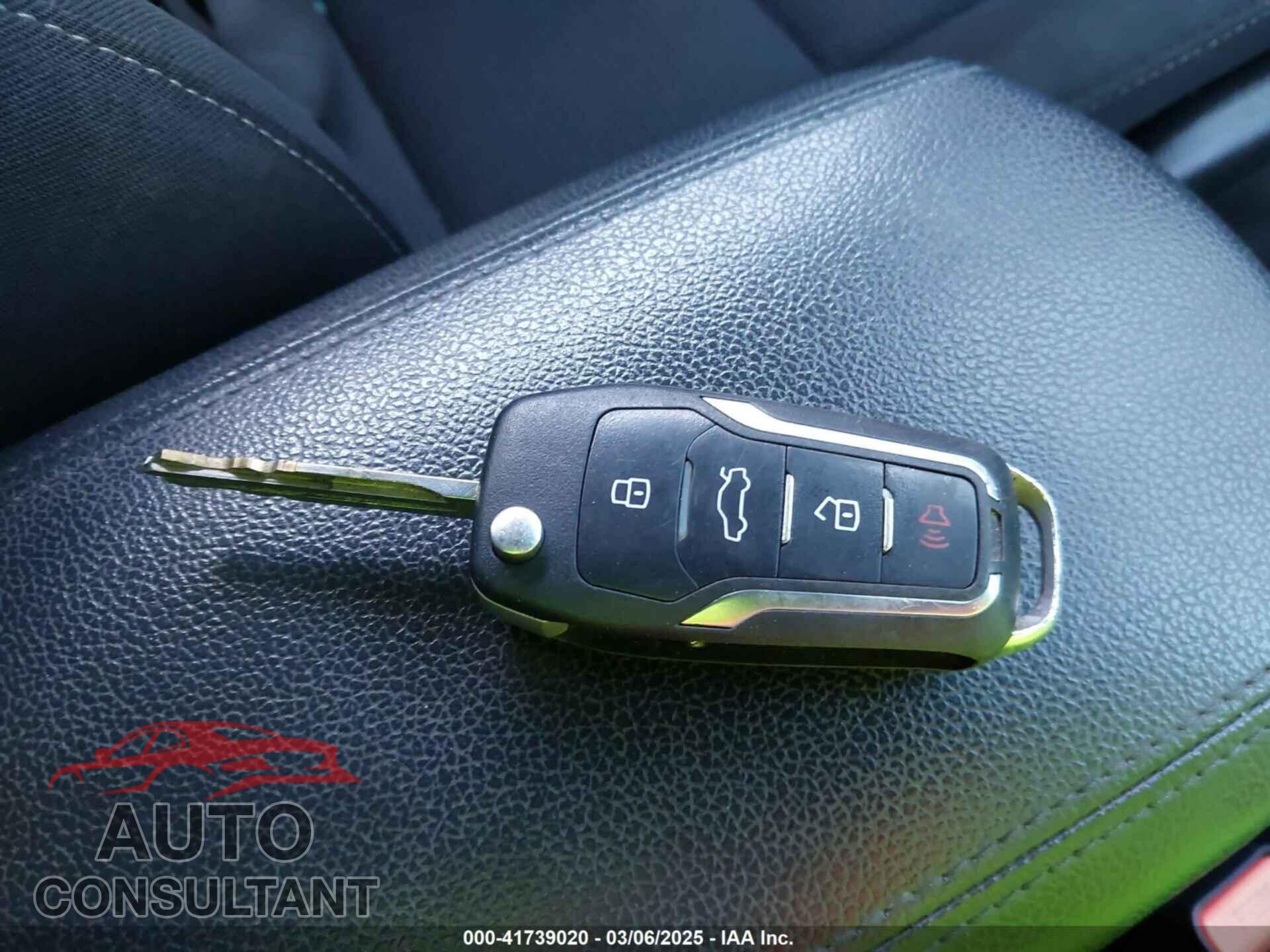 KIA FORTE 2017 - KNAFK5A81H5700241