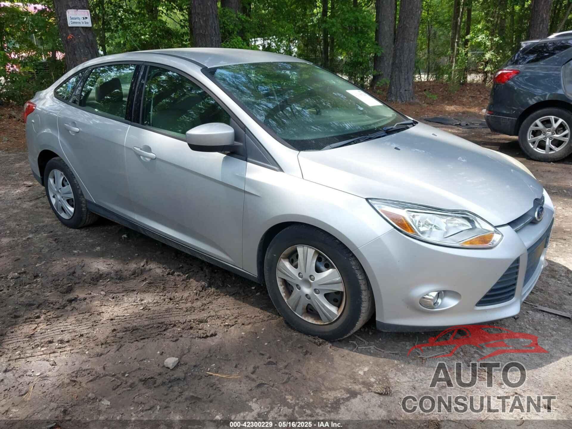 FORD FOCUS 2012 - 1FAHP3F24CL424329