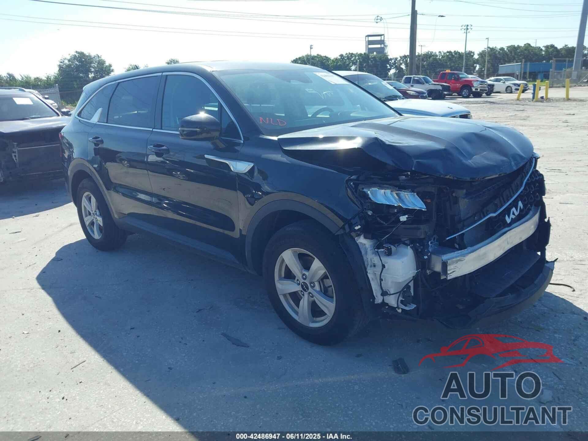 KIA SORENTO 2023 - 5XYRG4LC9PG171771