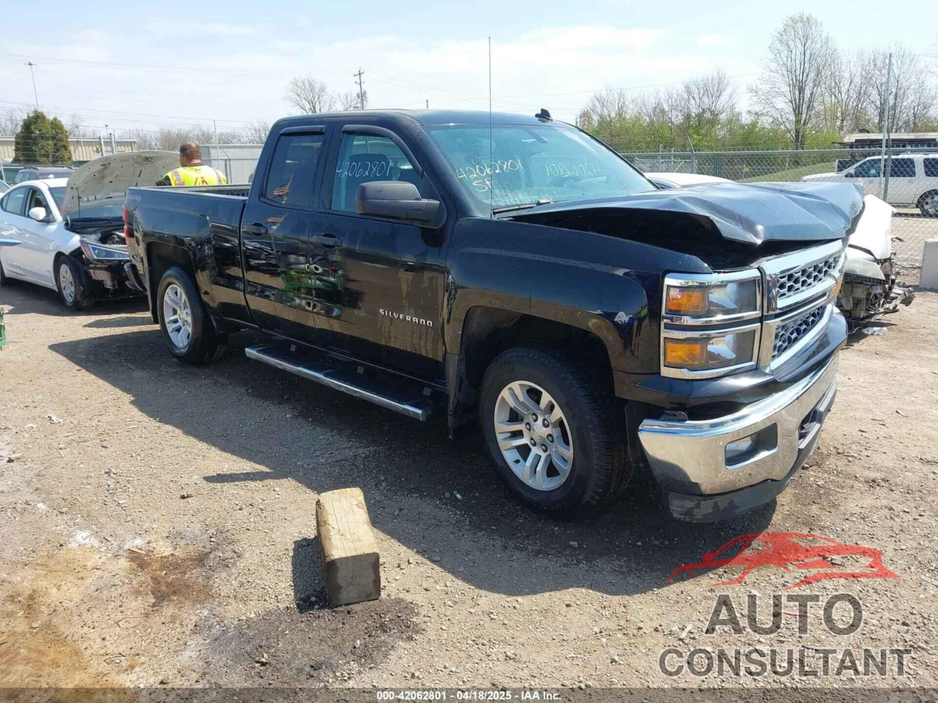 CHEVROLET SILVERADO 1500 2014 - 1GCVKREH9EZ282578