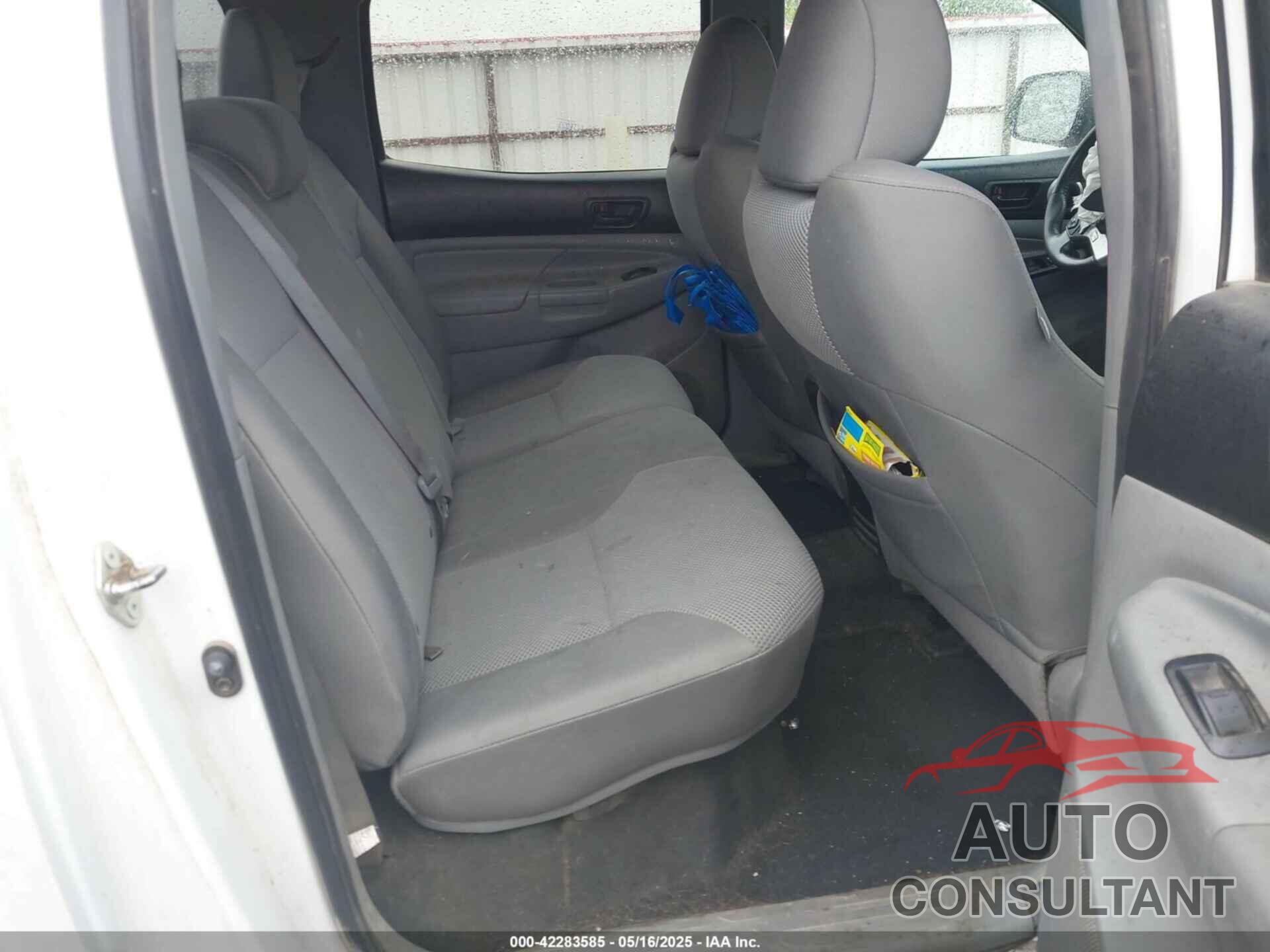 TOYOTA TACOMA 2015 - 3TMMU4FN6FM083598