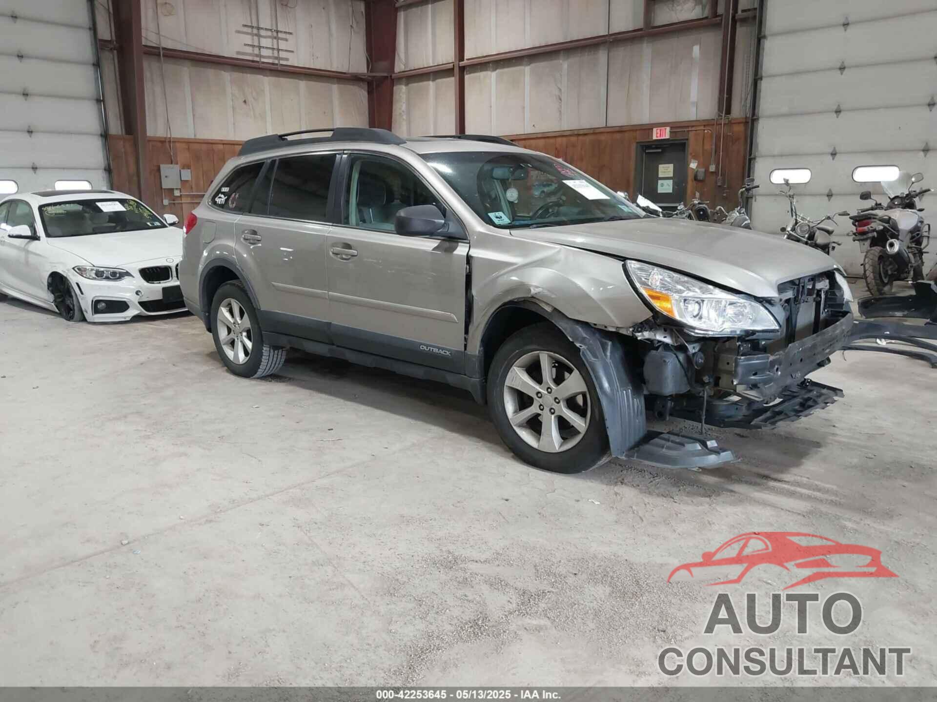 SUBARU OUTBACK 2014 - 4S4BRCDCXE3233163