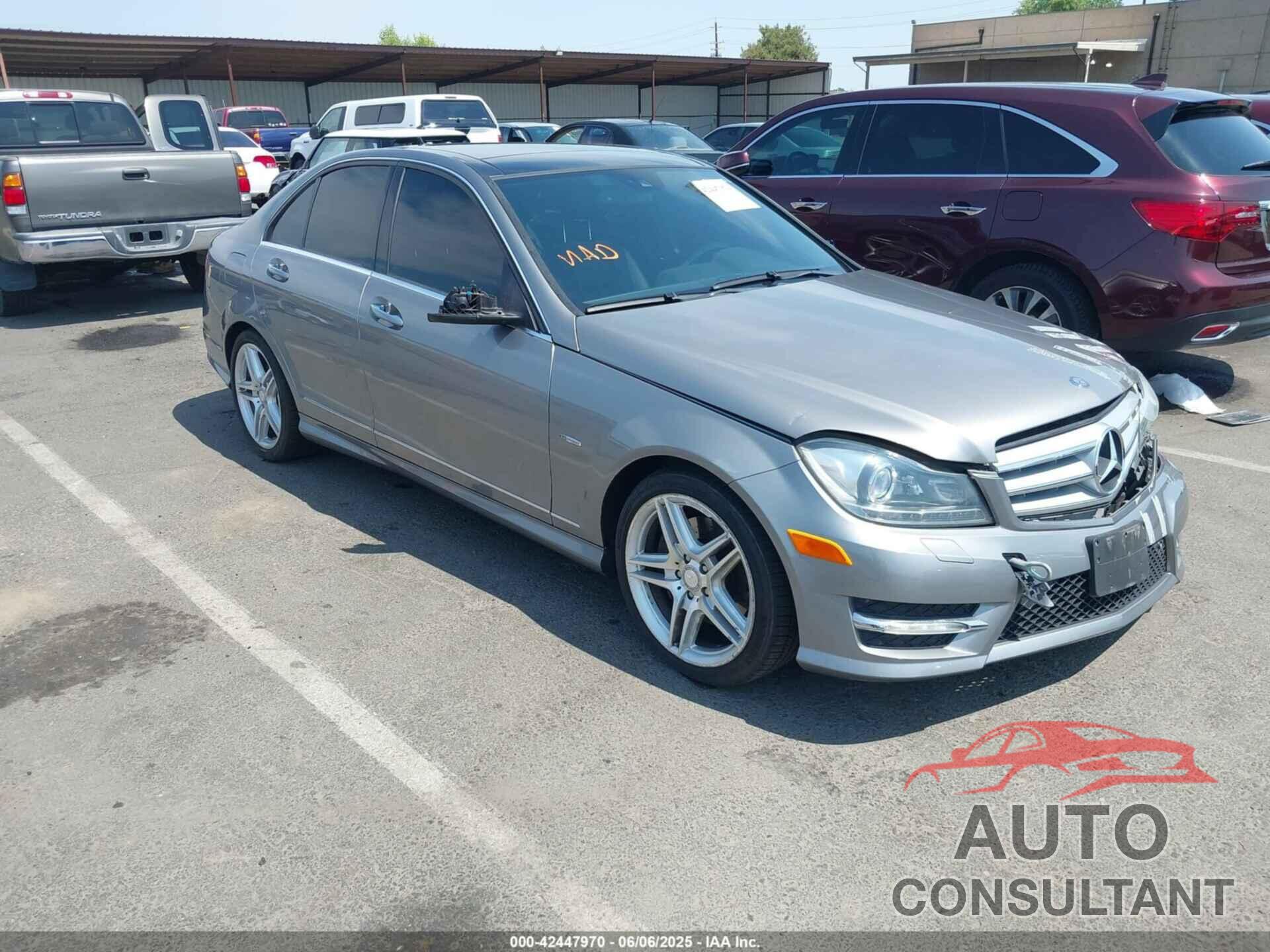 MERCEDES-BENZ C 350 2012 - WDDGF5HB0CR194356