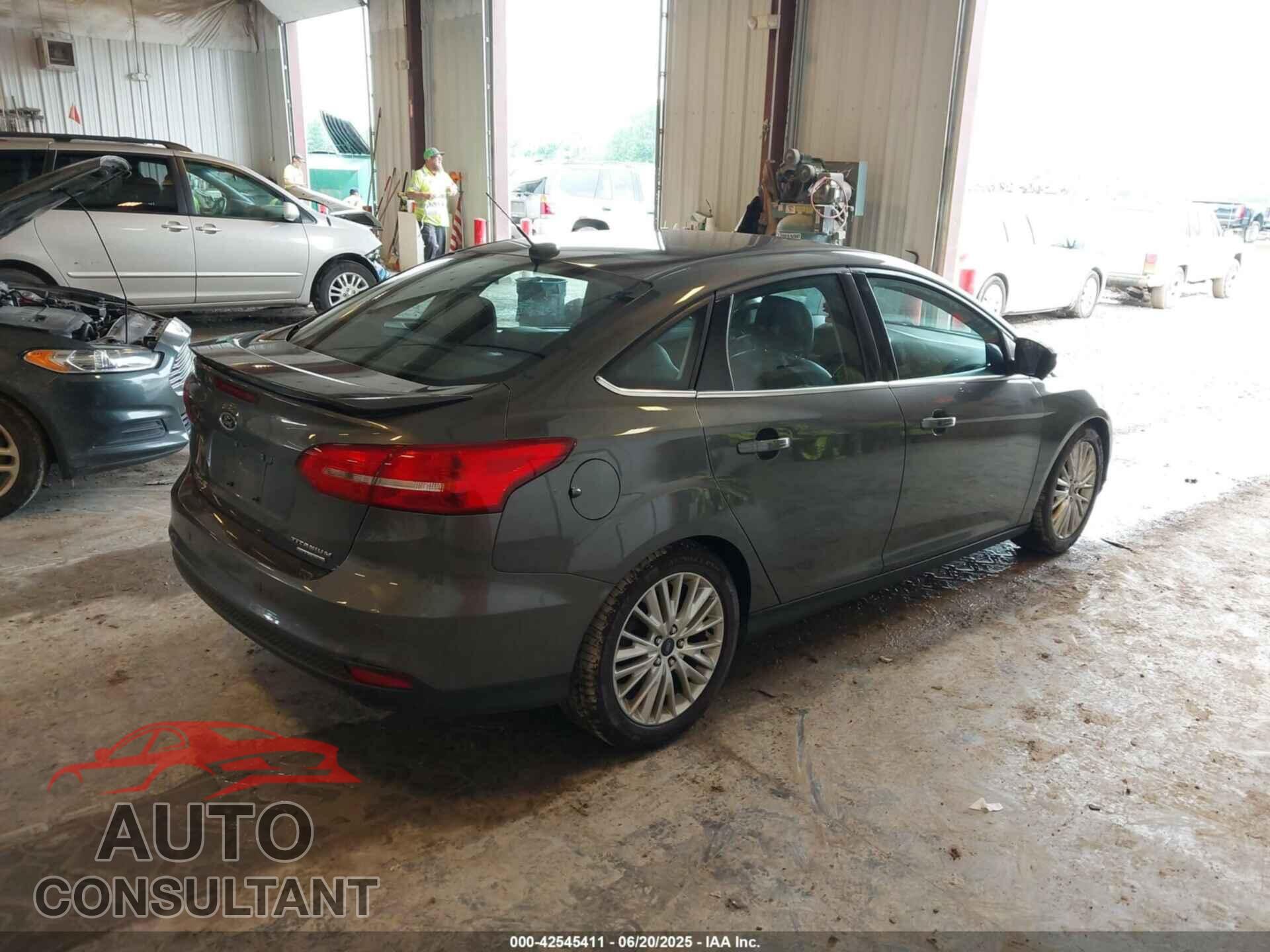 FORD FOCUS 2015 - 1FADP3J22FL260718