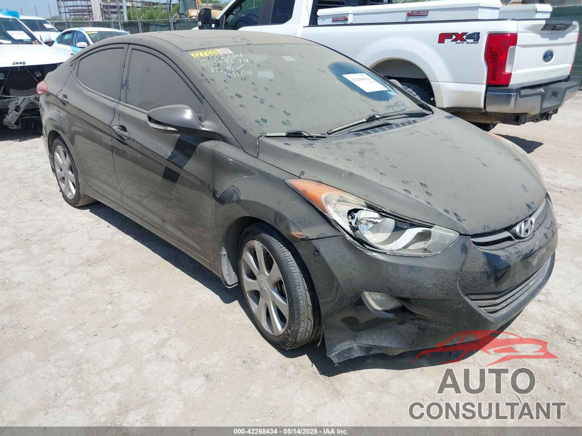 HYUNDAI ELANTRA 2013 - 5NPDH4AE7DH244104