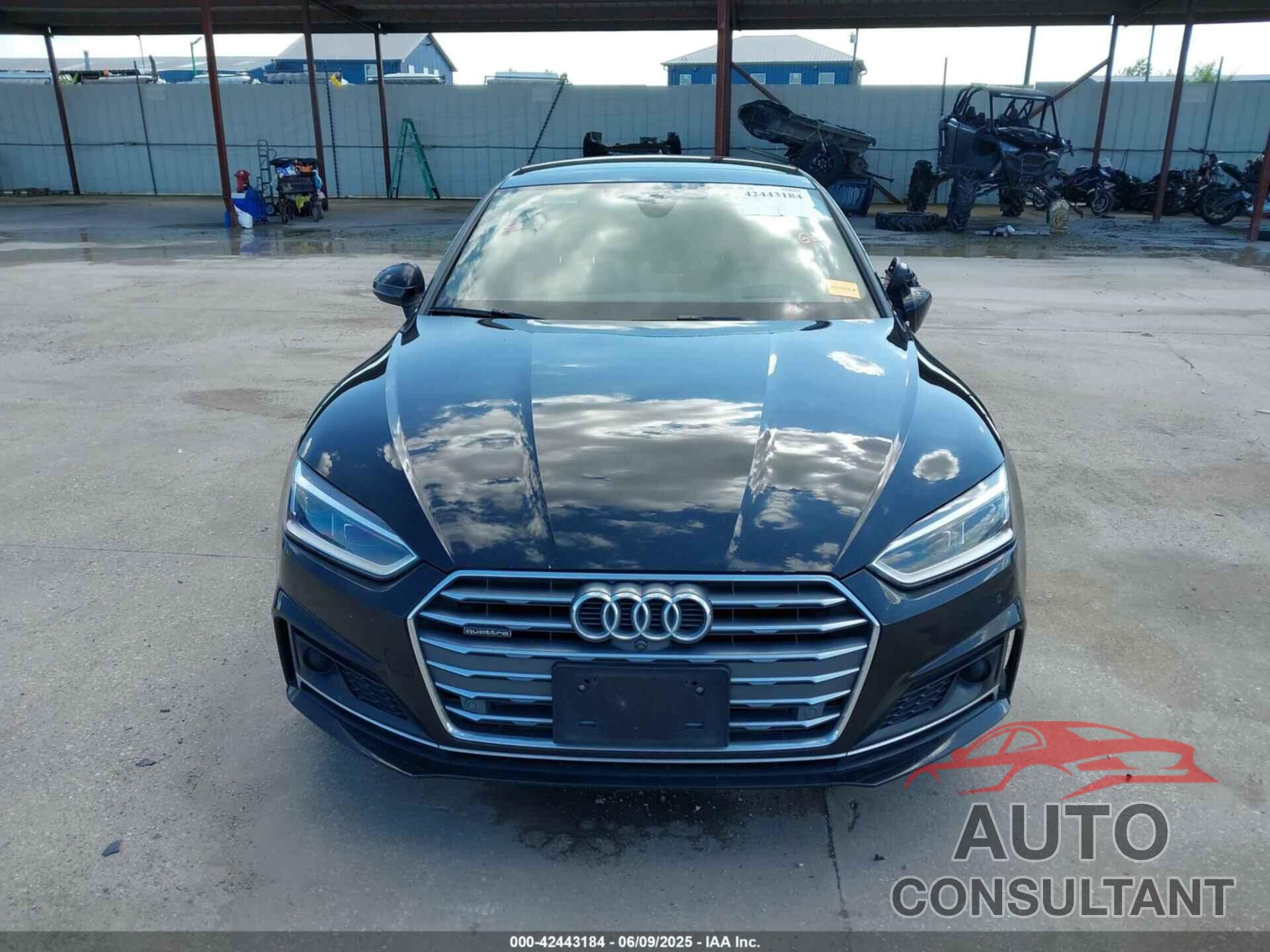 AUDI A5 2018 - WAUFNCF55JA088245