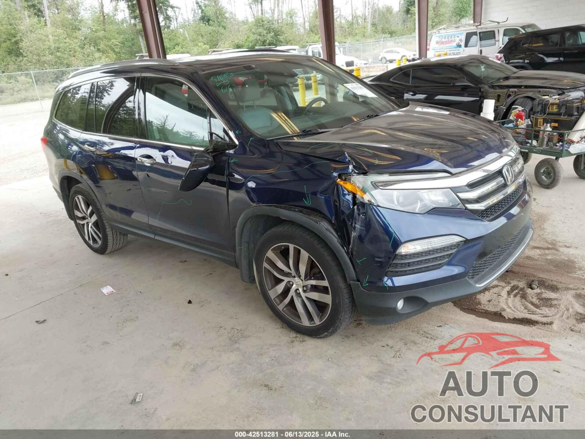 HONDA PILOT 2016 - 5FNYF6H93GB016681