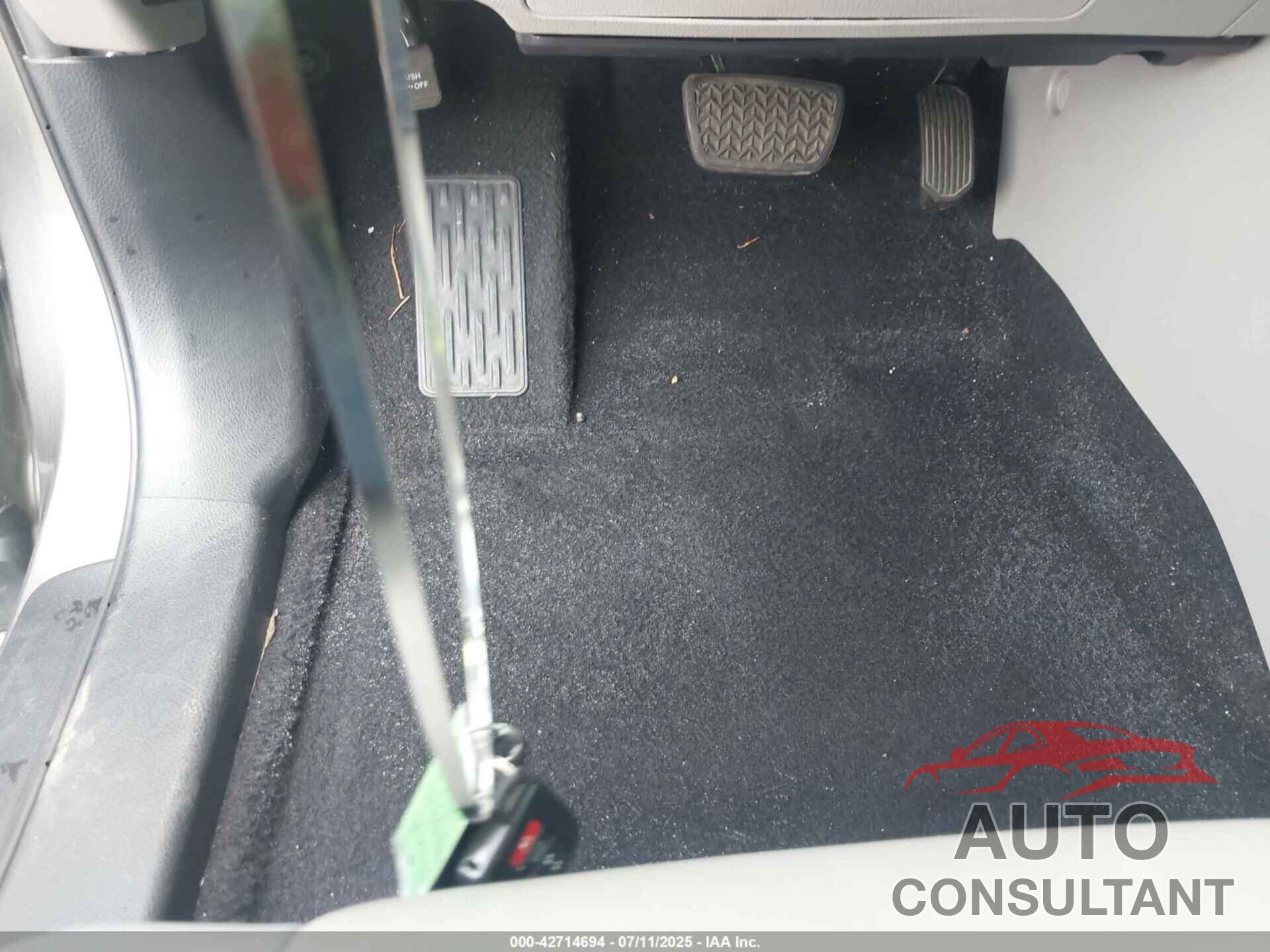 TOYOTA HIGHLANDER 2019 - 5TDKZRFH7KS318956