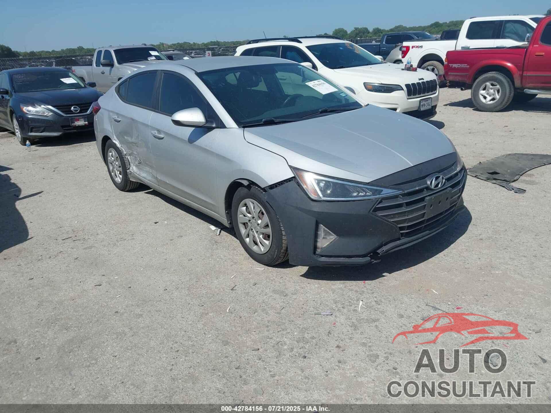 HYUNDAI ELANTRA 2019 - 5NPD74LF7KH467328