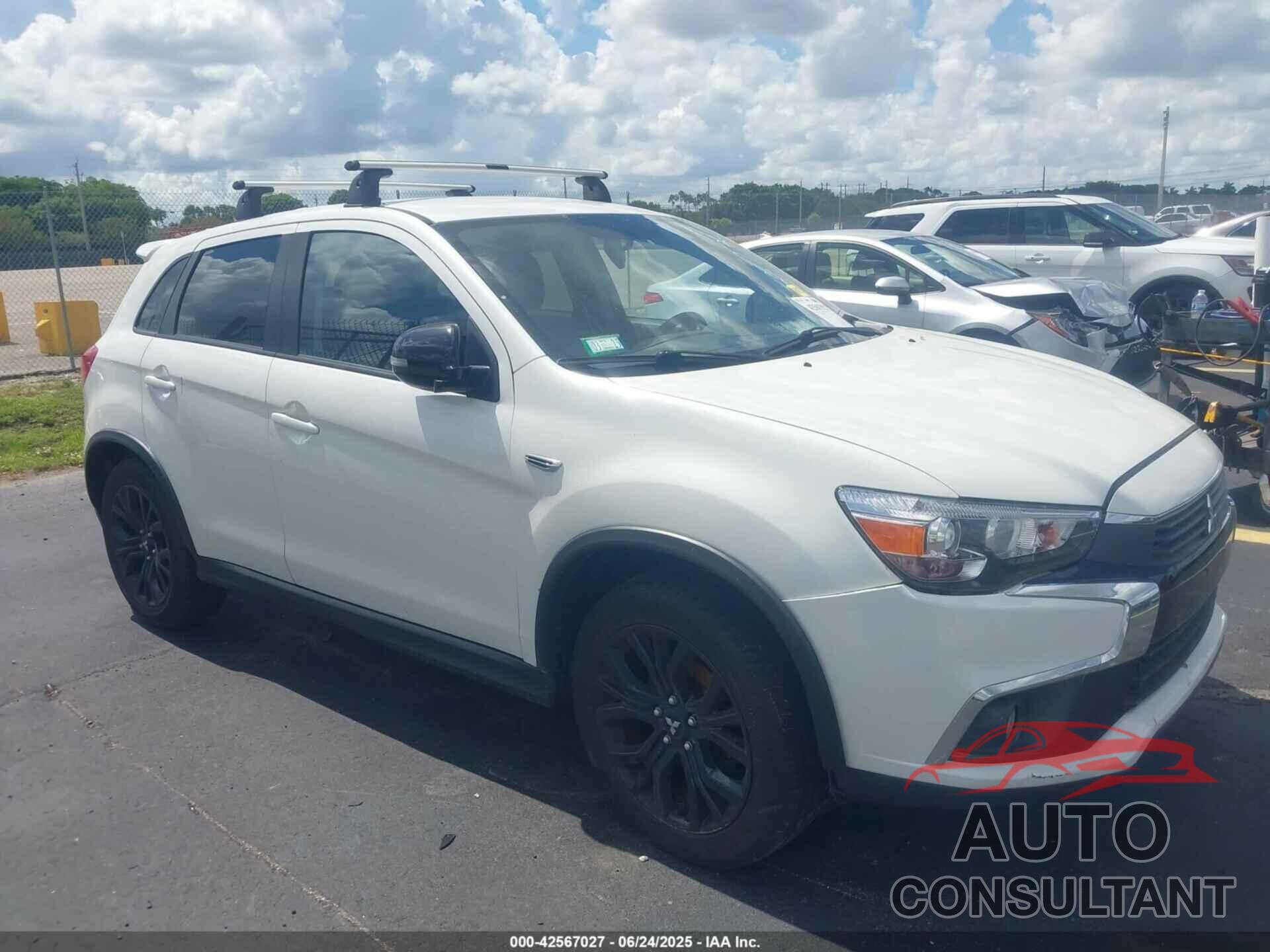 MITSUBISHI OUTLANDER SPORT 2017 - JA4AP3AU7HZ070874