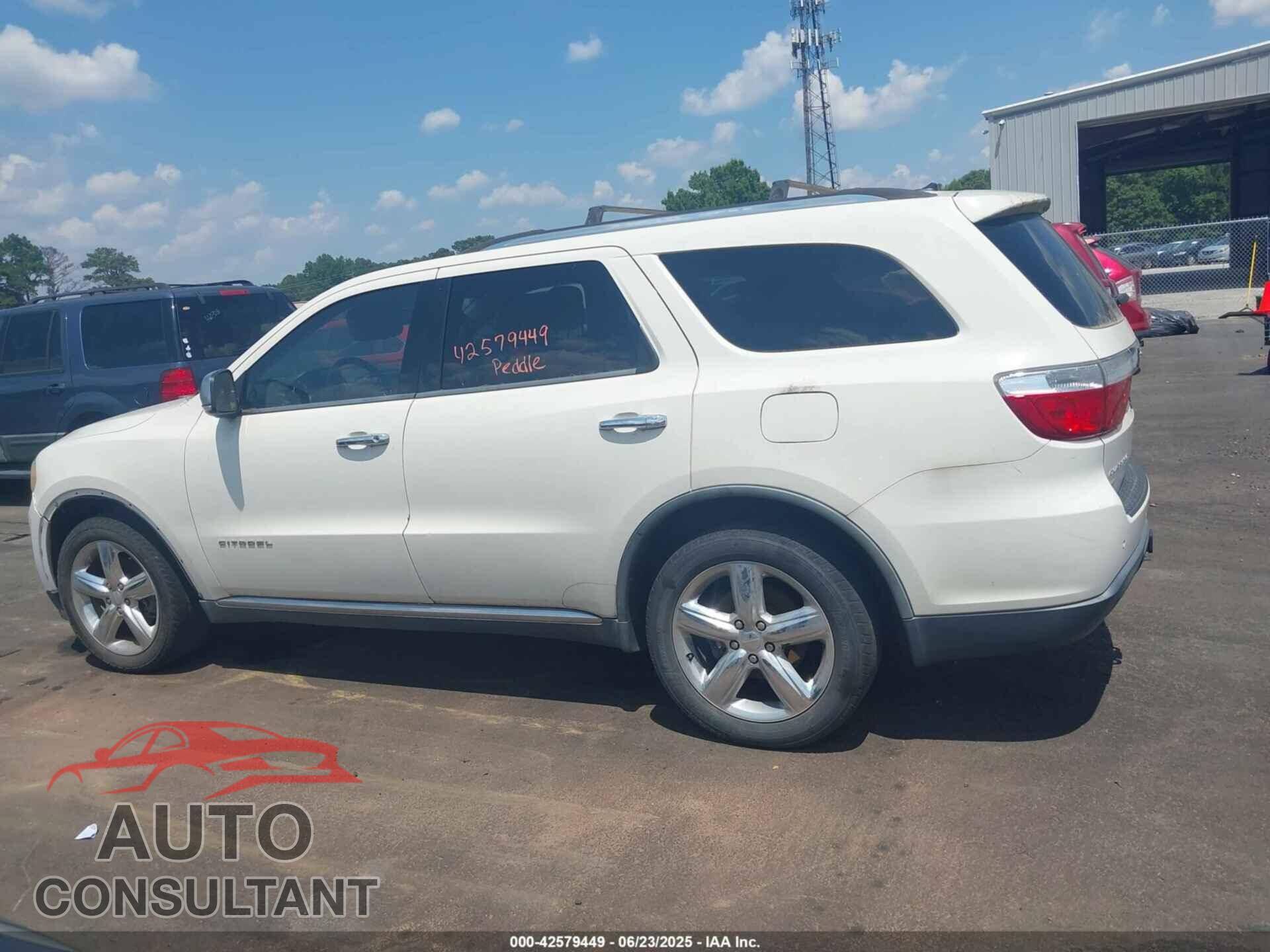 DODGE DURANGO 2011 - 1D4SE5GT2BC661394