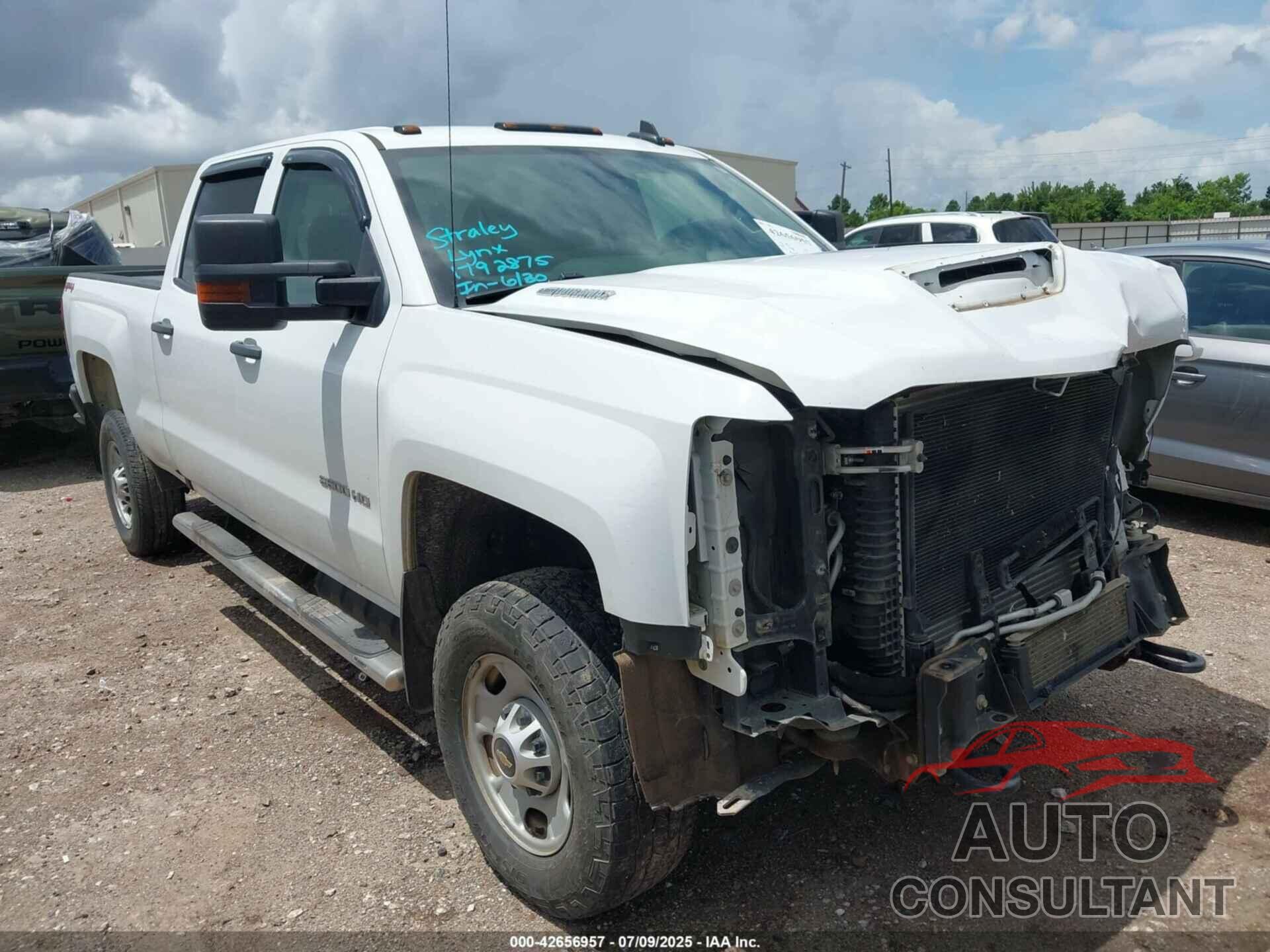 CHEVROLET SILVERADO 2500HD 2017 - 1GC1KUEY6HF243910