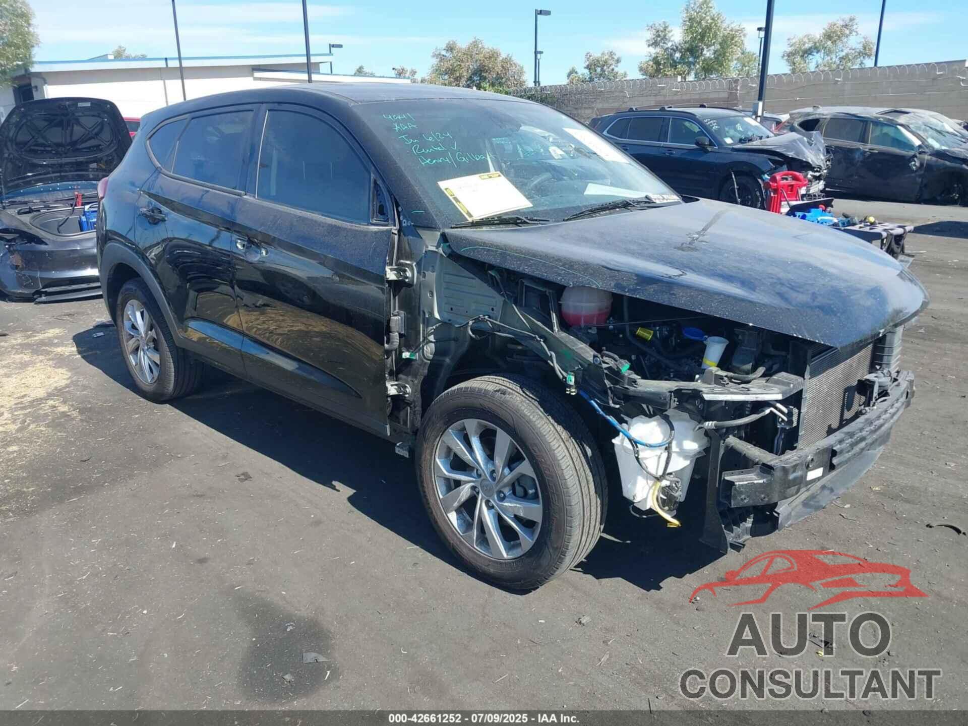 HYUNDAI TUCSON 2021 - KM8J23A49MU383786