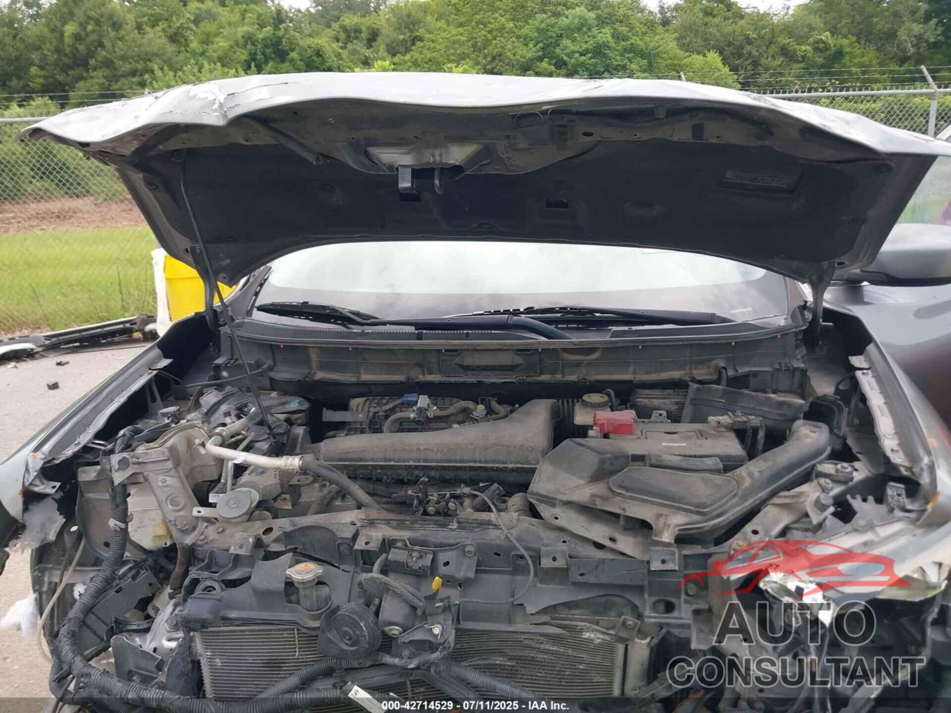 NISSAN ROGUE 2017 - KNMAT2MT5HP522900